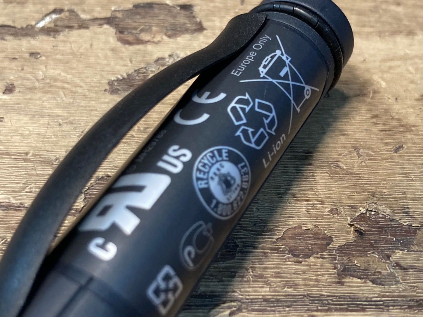 IL377 シマノ SHIMANO SM-BTR2 Di2 バッテリー ※充電確認済 2015年製