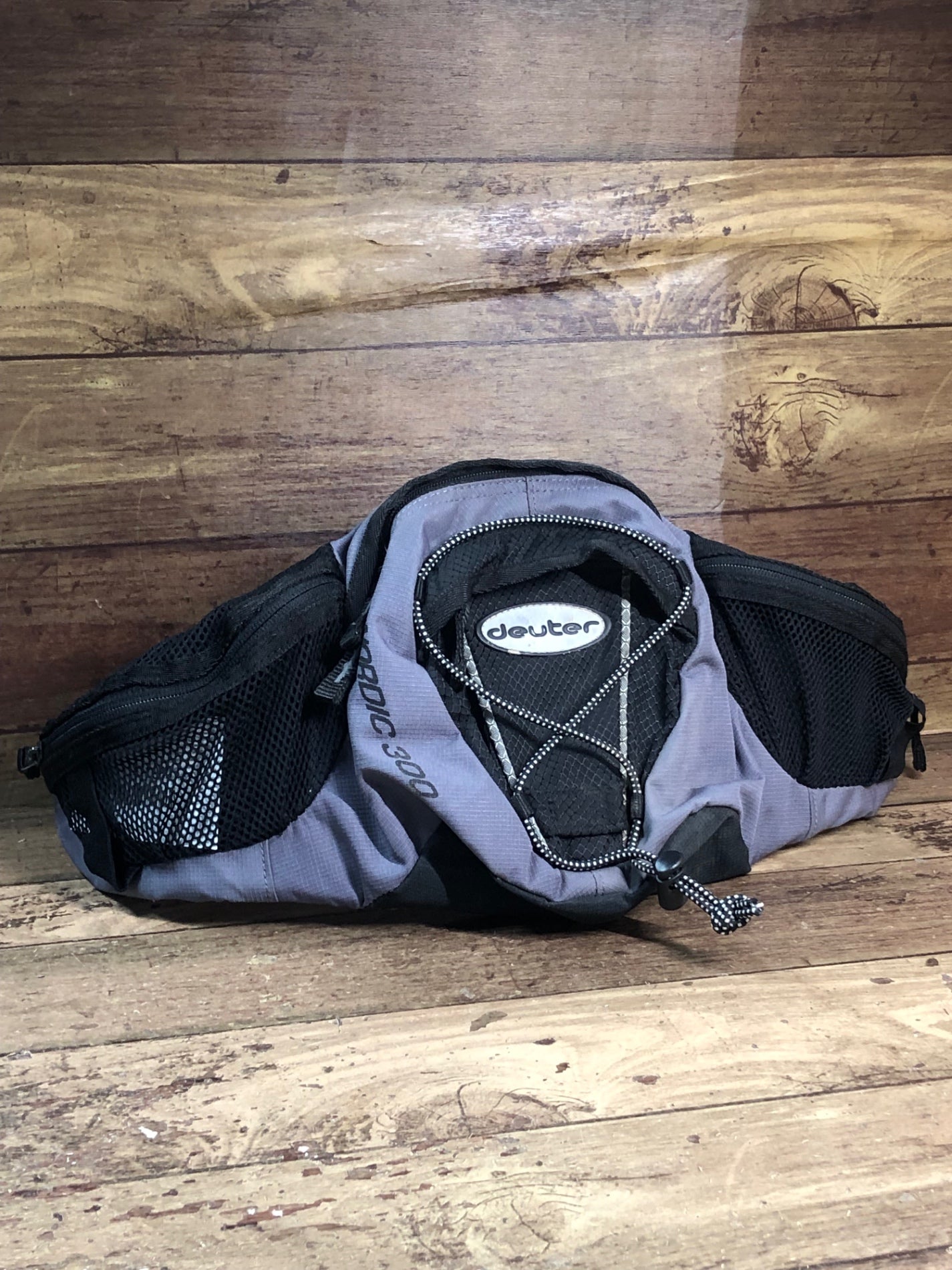 deuter ウエスト ポーチ トップ