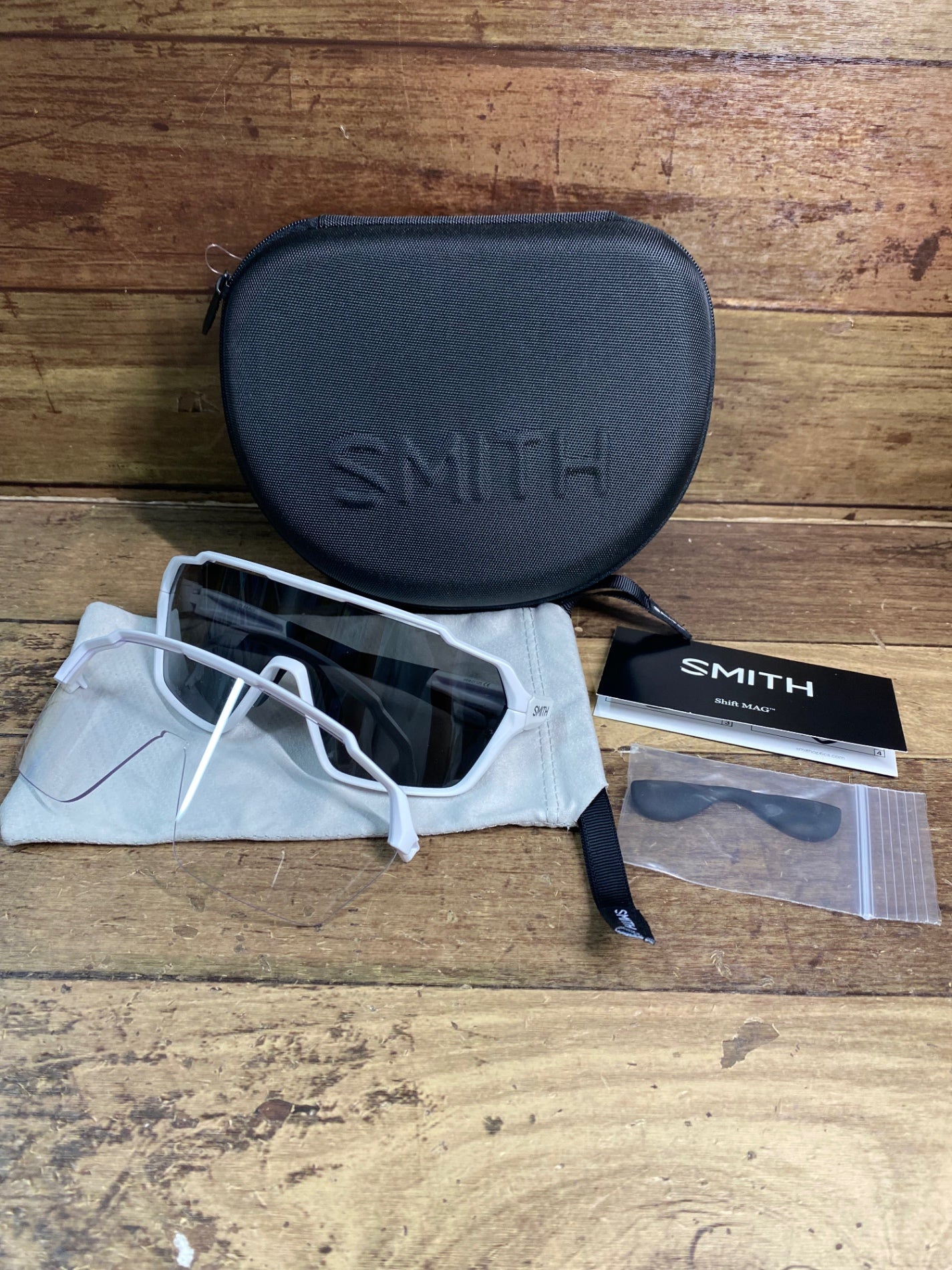 HS900 スミス SMITH シフトマグ SHIFT MAG サングラス アイウェア 白 