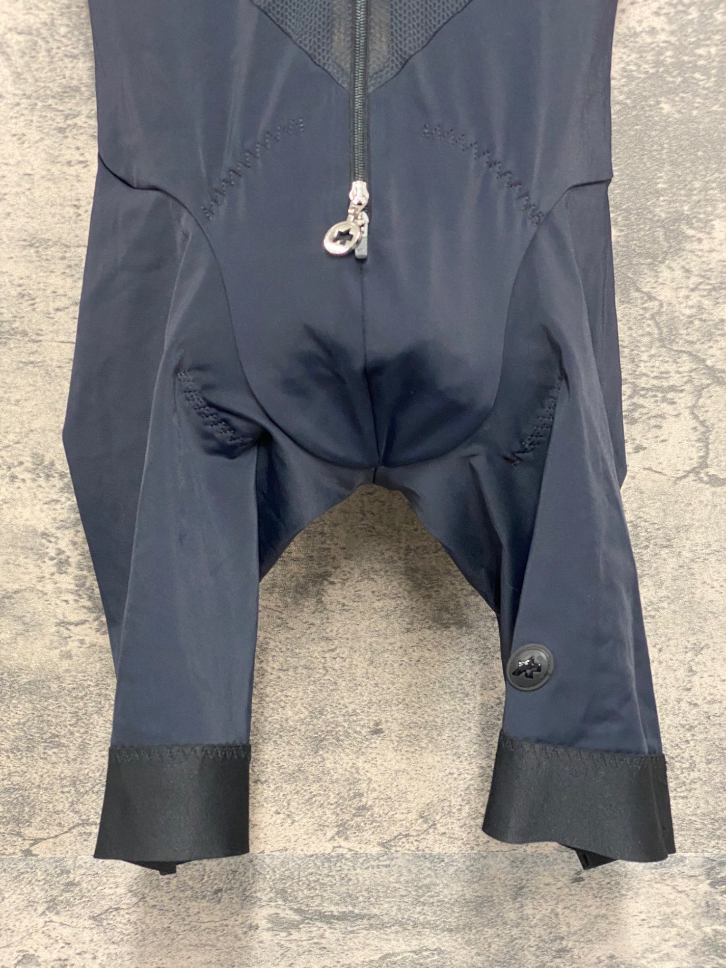 IZ187 アソス assos EQUIPE RS PROF BLALCK 半袖 ワンピース スキンスーツ 黒 S