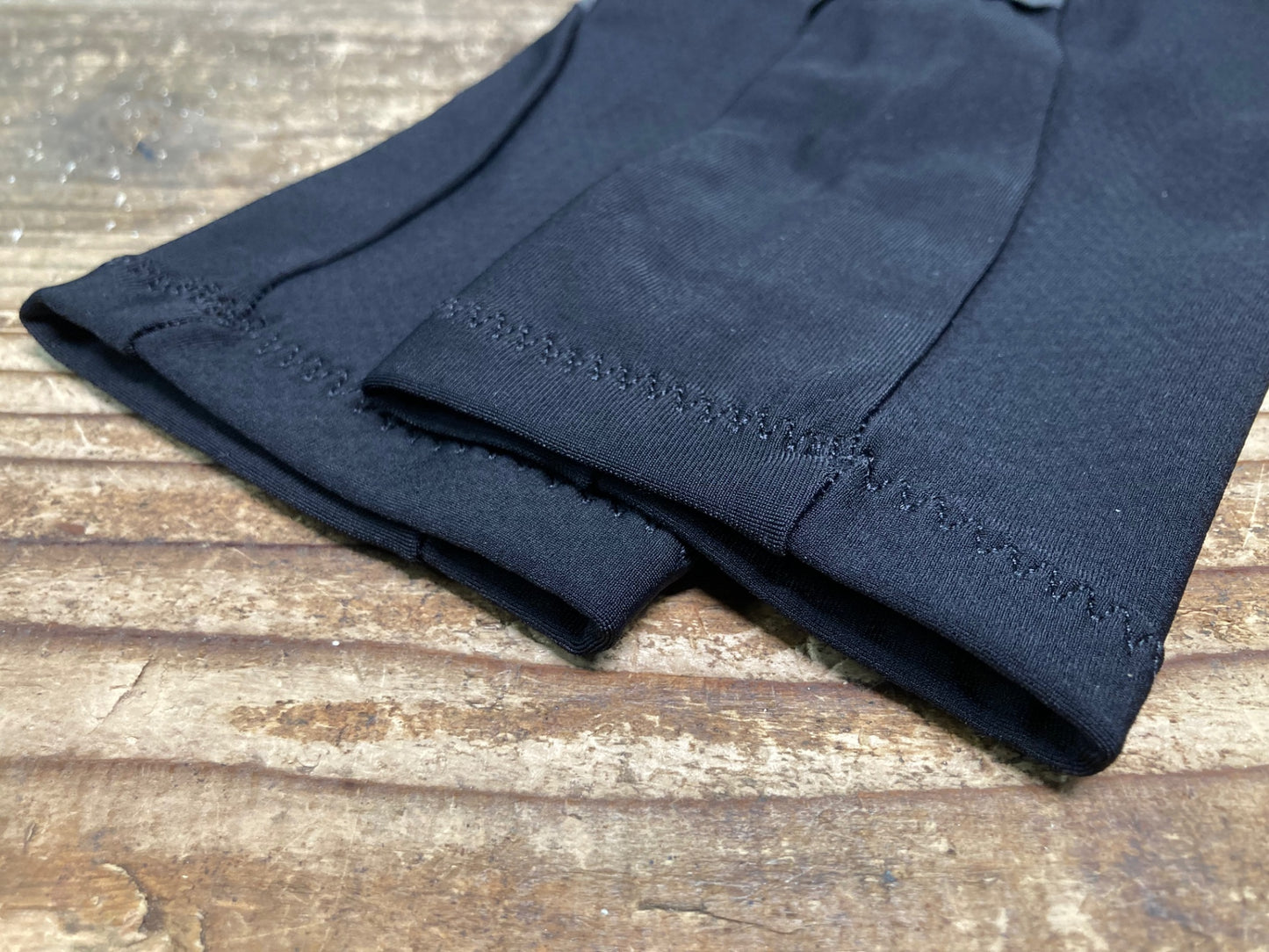 IU082 アソス assos レッグウォーマー 黒 SIZE1