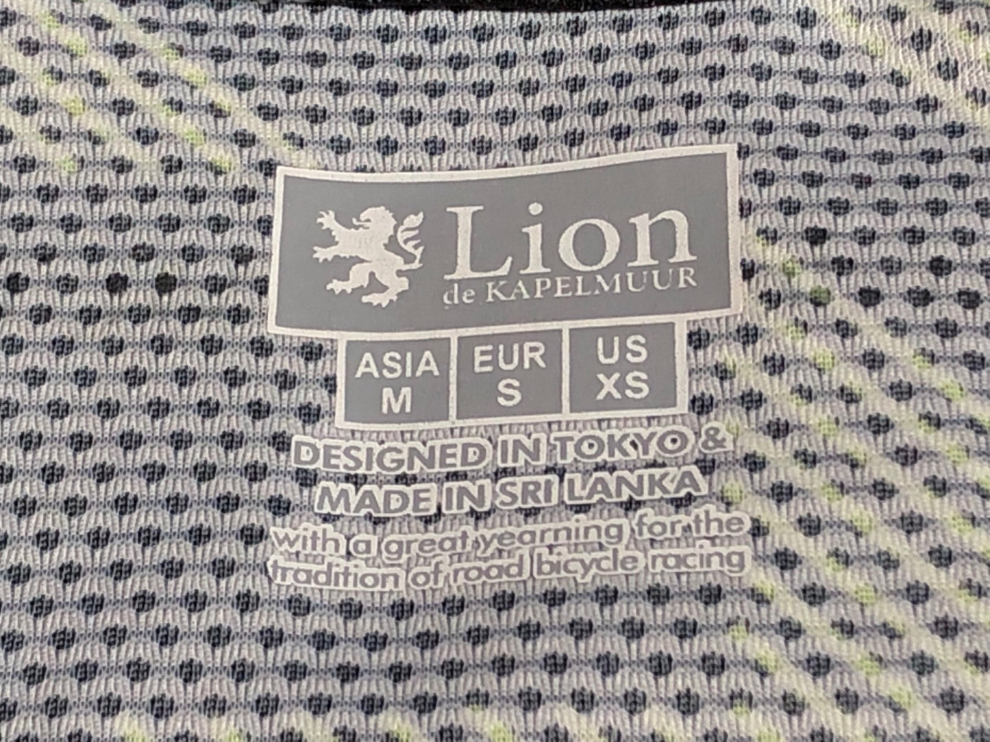IL779 リオンドカペルミュール Lion de KAPELMUUR 半袖 サイクルジャージ 黒 黄 L 未使用