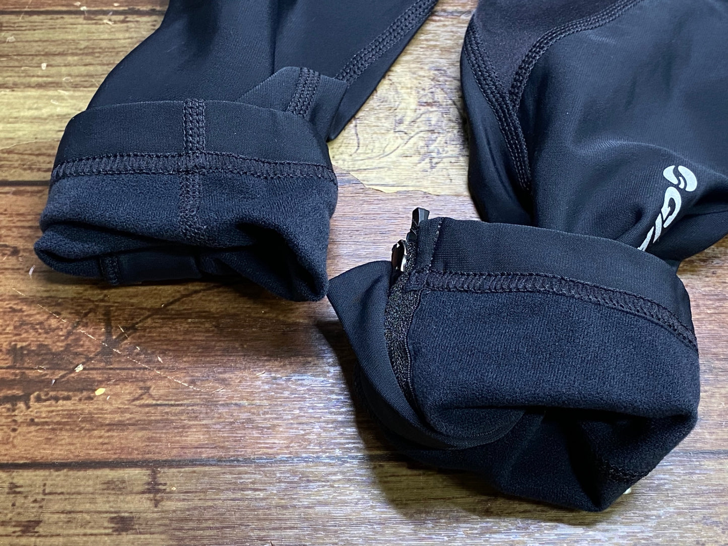 IV876 ジャイアント GIANT 3D LEG WARMER レッグウォーマー 黒 S