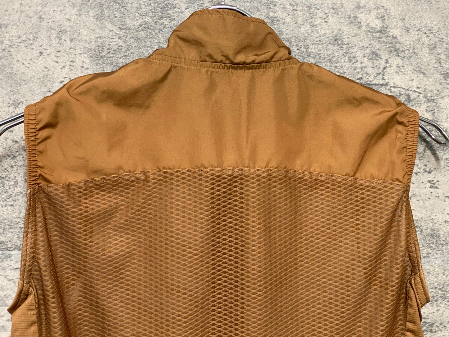 IY331 エンドレス NDLSS LIGHT GILET ジレ サイクルベスト カーキ S