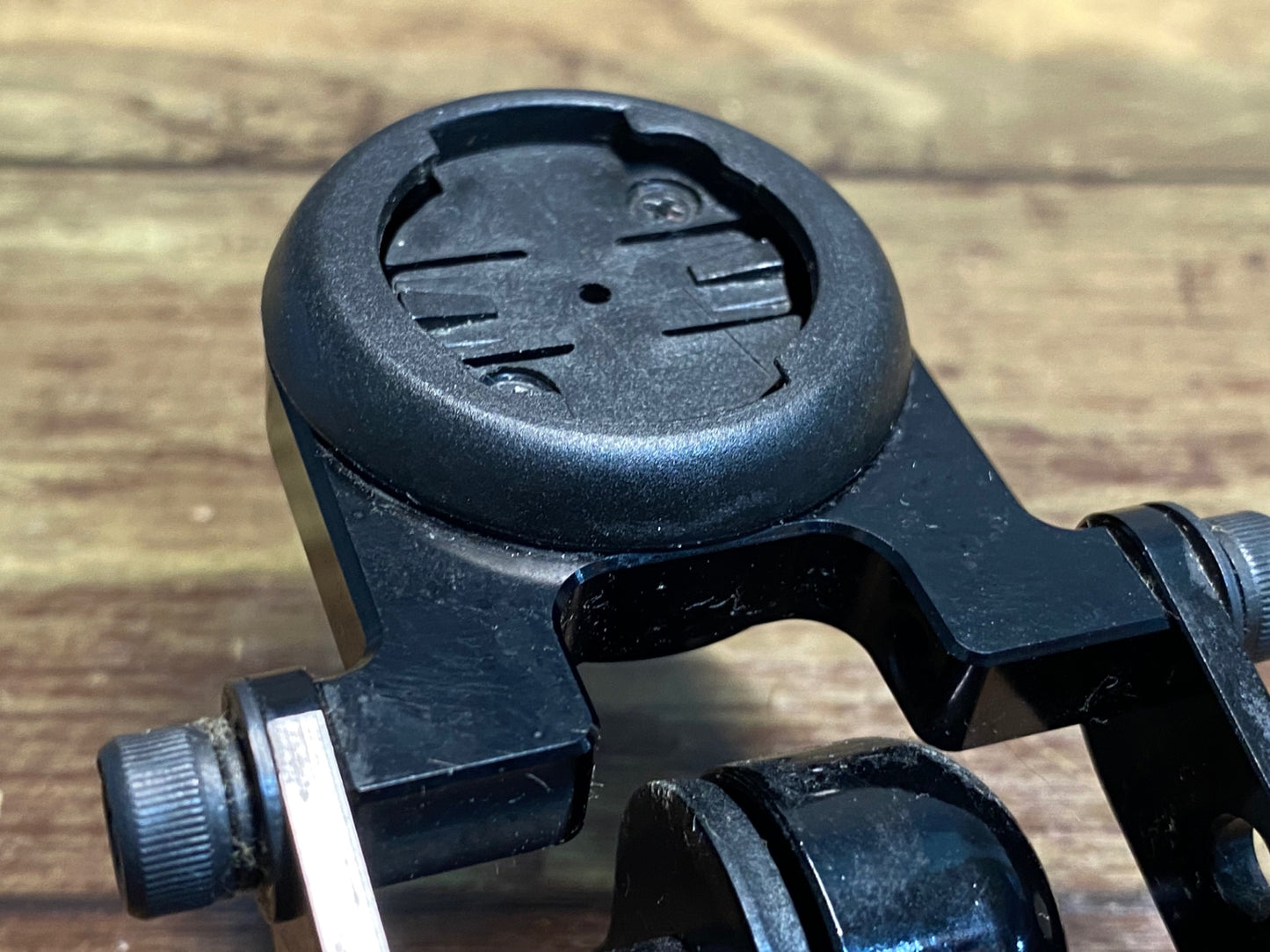 IX975 レックマウント Rec-Mounts 両持ちサイコンマウント Φ31.8 ガーミン GoProマウント ベル付き