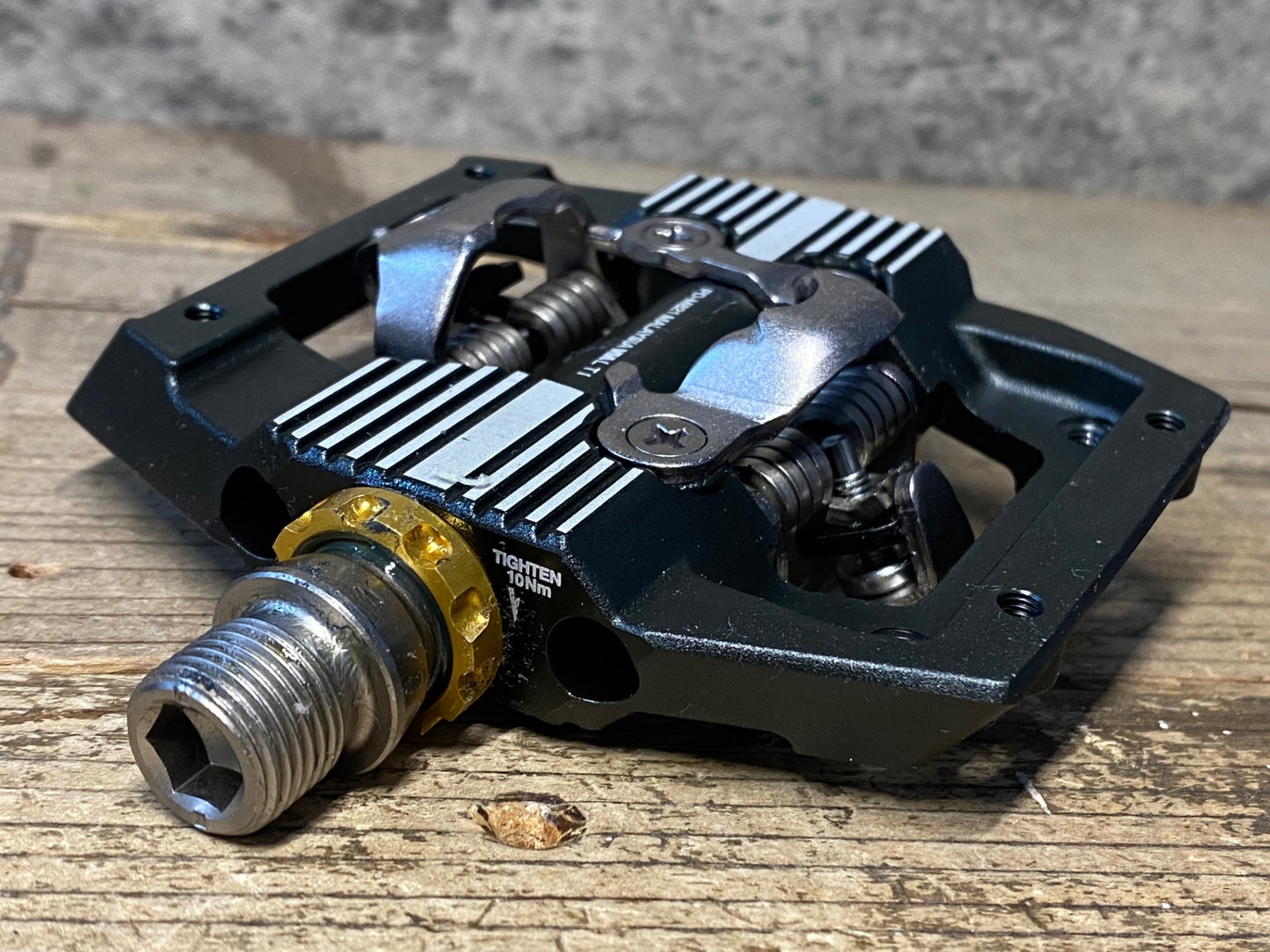 IR824 シマノ SHIMANO セイント SAINT PD-M821 SPD ビンディングペダル