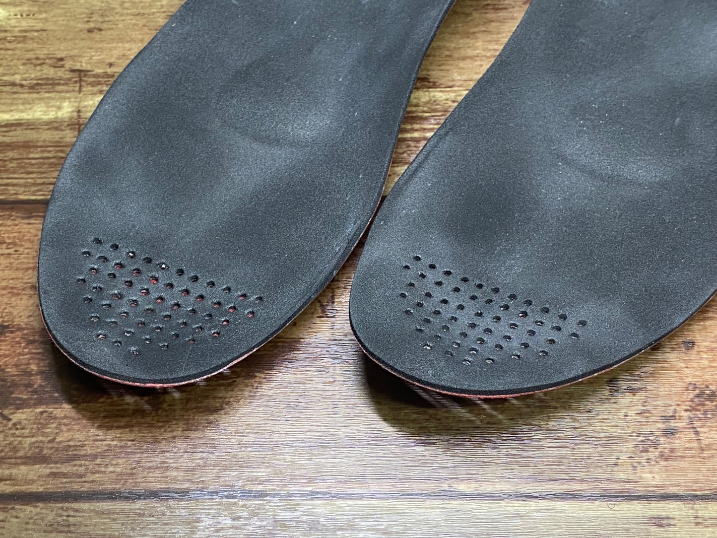 IX272 ソールスター SOLESTAR インソール カーボン 赤 実測25.0cm