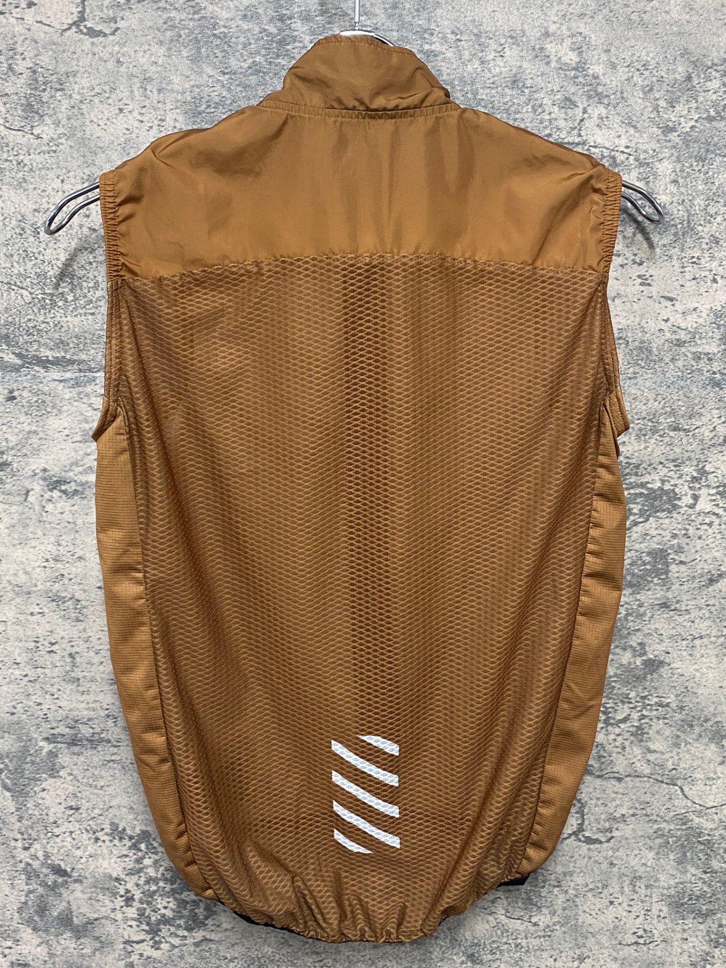 IY331 エンドレス NDLSS LIGHT GILET ジレ サイクルベスト カーキ S