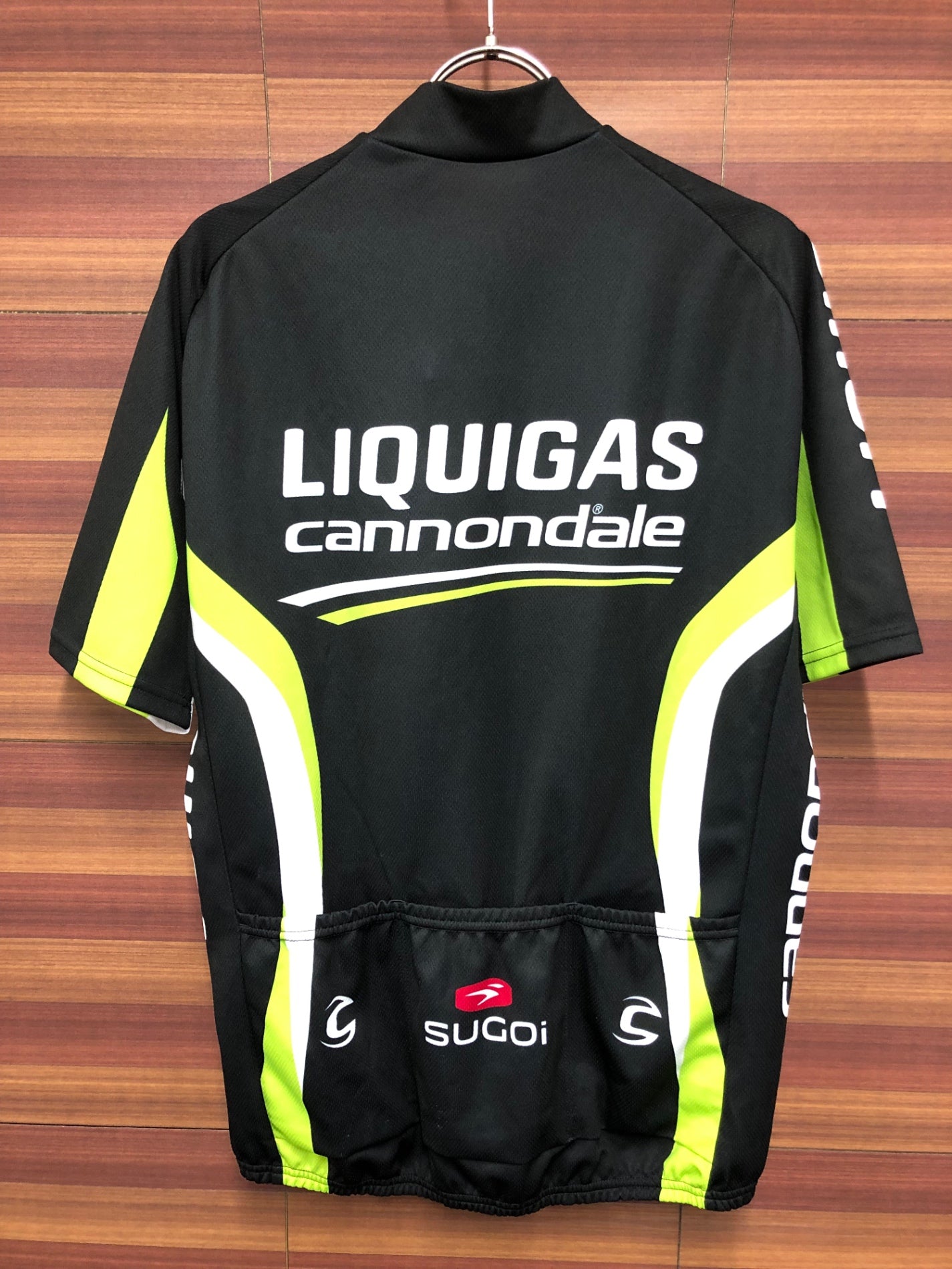 IP654 スゴイ SUGOI LIQUIGAS 半袖 サイクルジャージ 黒 XLサイズ