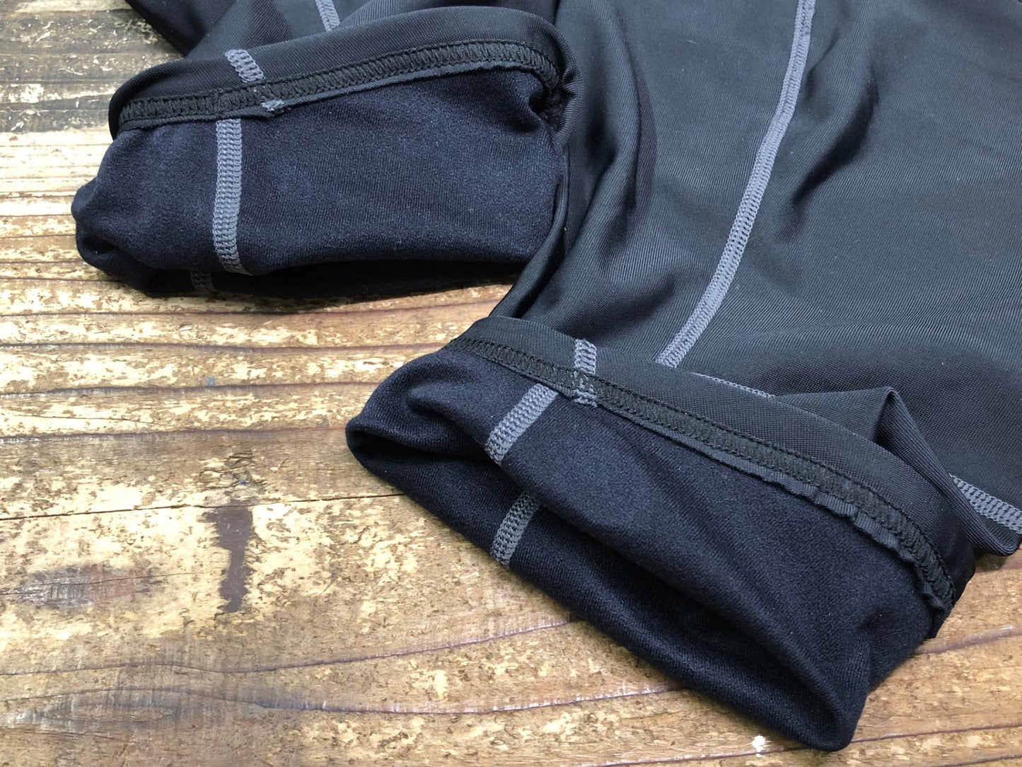 IP600 パールイズミ PEARL iZUMi レッグウォーマー 黒 M 裏起毛