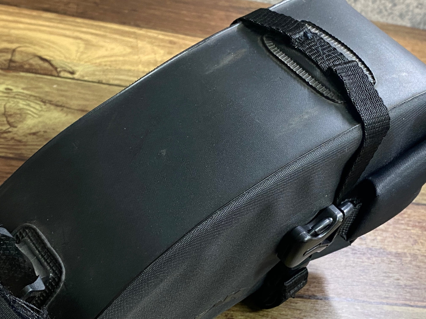 IZ025 トピーク TOPEAK ドライサドルバッグ ストラップマウント L 黒