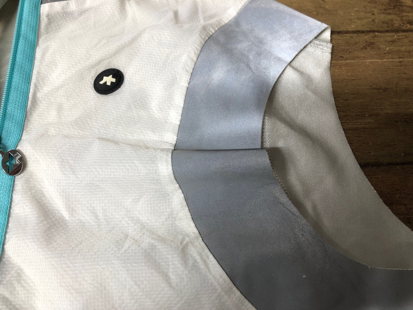 IL144 アソス Assos EMERGENCY VEST サイクルベスト 白