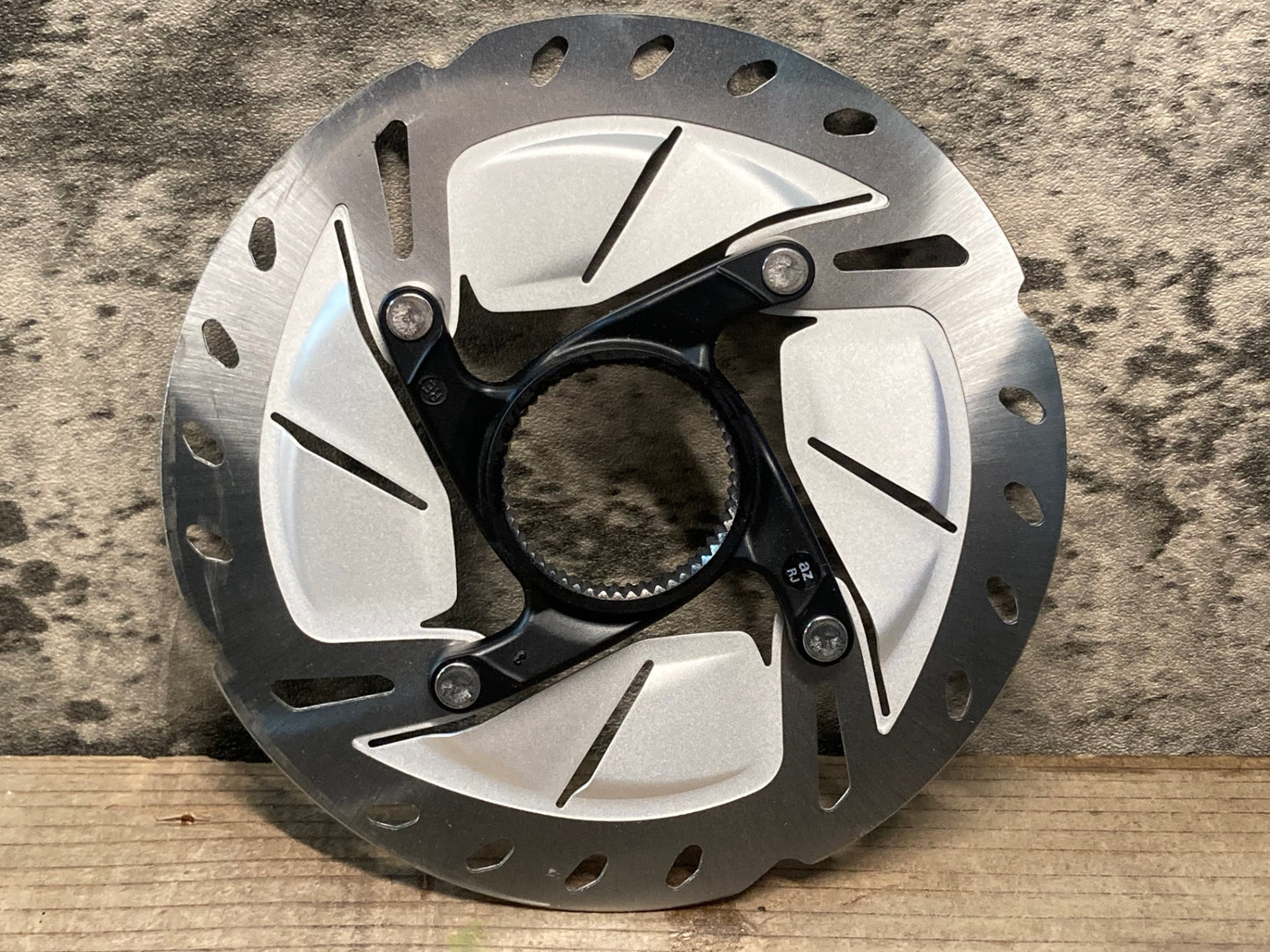 IQ028 シマノ Shimano SM-RT800 ディスクブレーキローター 140mm