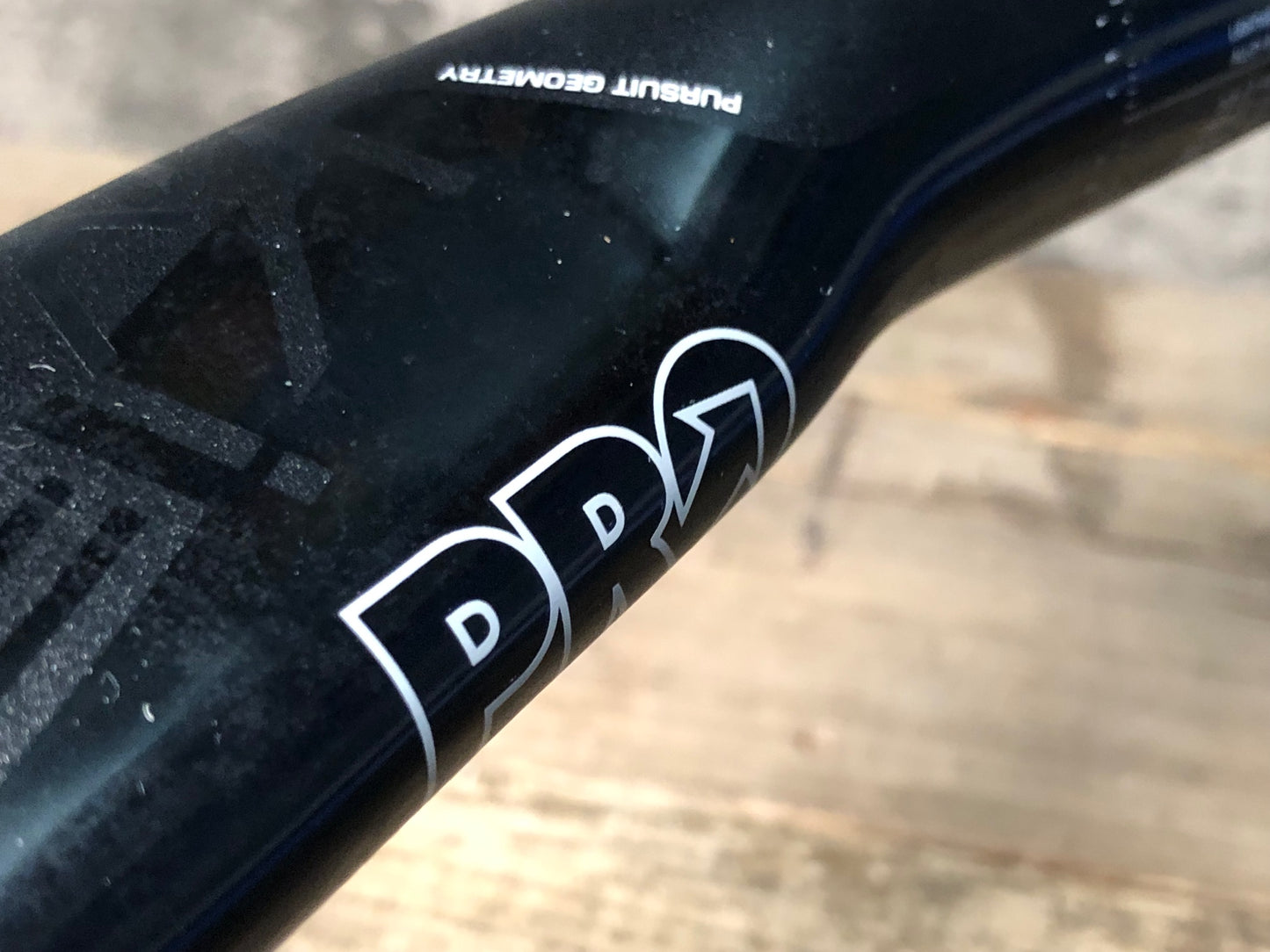 IY860 シマノ SHIMANO プロ PRO エアロパシュート アルミ ドロップハンドル 黒 エンドC-C420mm
