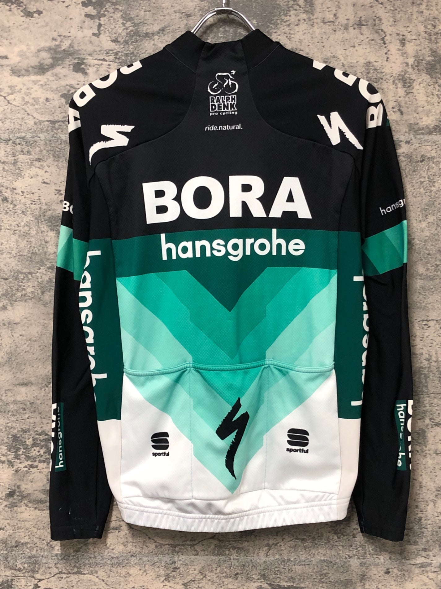 IW409 スポーツフル sportful 長袖 サイクルジャージ 黒 緑 M 裏起毛 BORA hansgrohe ※傷