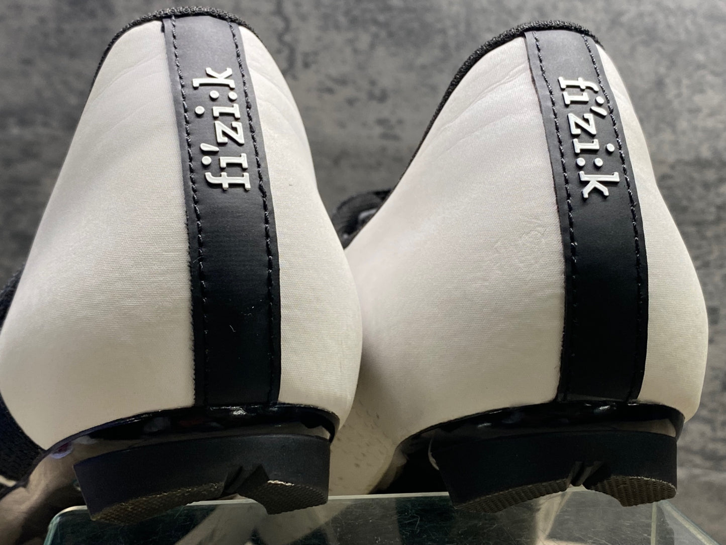 JD173 フィジーク fizik TEMPO R5 POWERSTRAP SHOES ビンディングシューズ 白 SPD-SL EU41