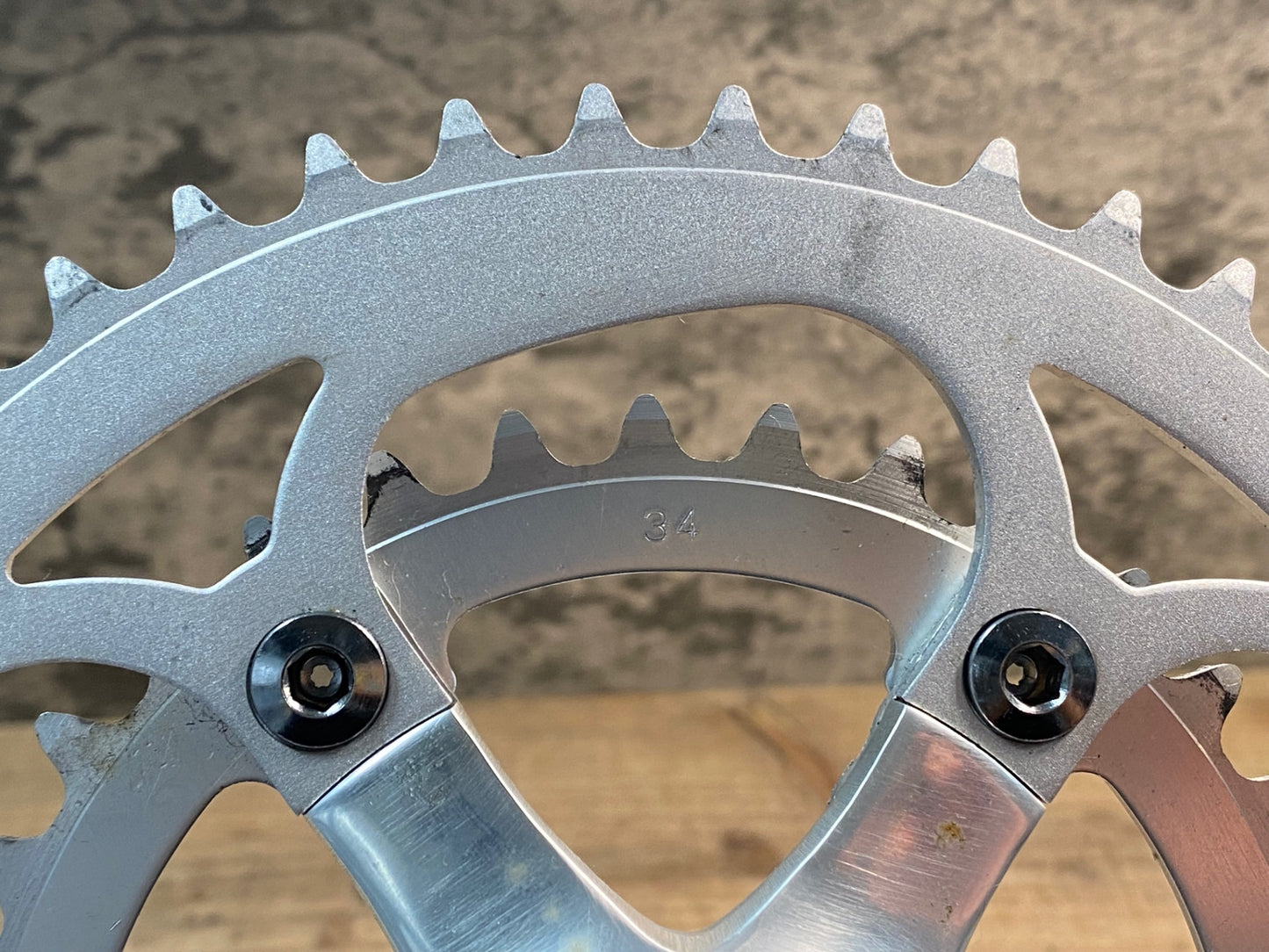 IU179 スギノ sugino XD クランクセット スクエアーテーパー 165mm 48/34T