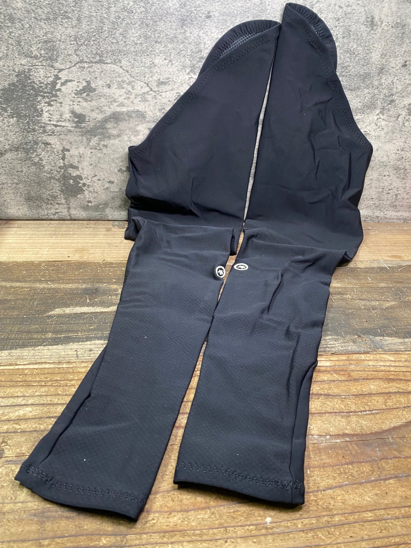 IS504 アソス assos レッグウォーマー 黒 裏起毛 サイズⅡ