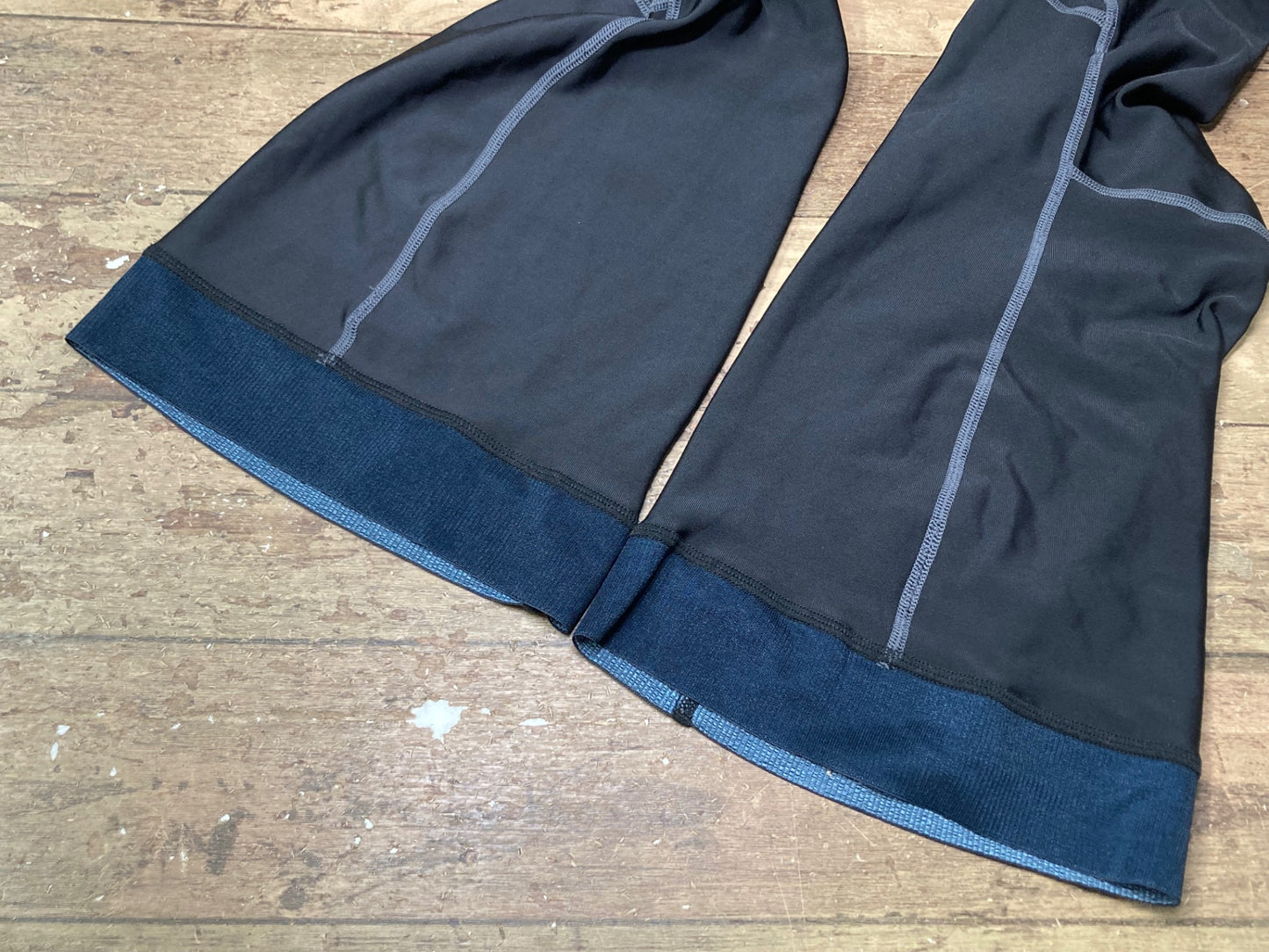 IL353 パールイズミ PEARL iZUMi レッグウォーマー 黒 XL 裏起毛