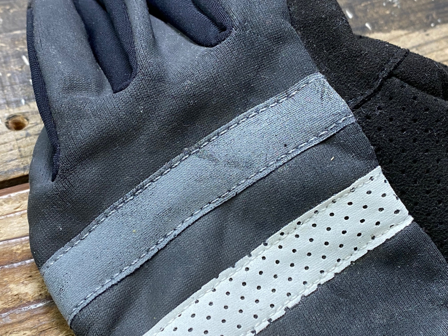 JC625 ラファ Rapha BREVET REFLECTIVE GLOVES 裏起毛 長指 サイクルグローブ グレー M