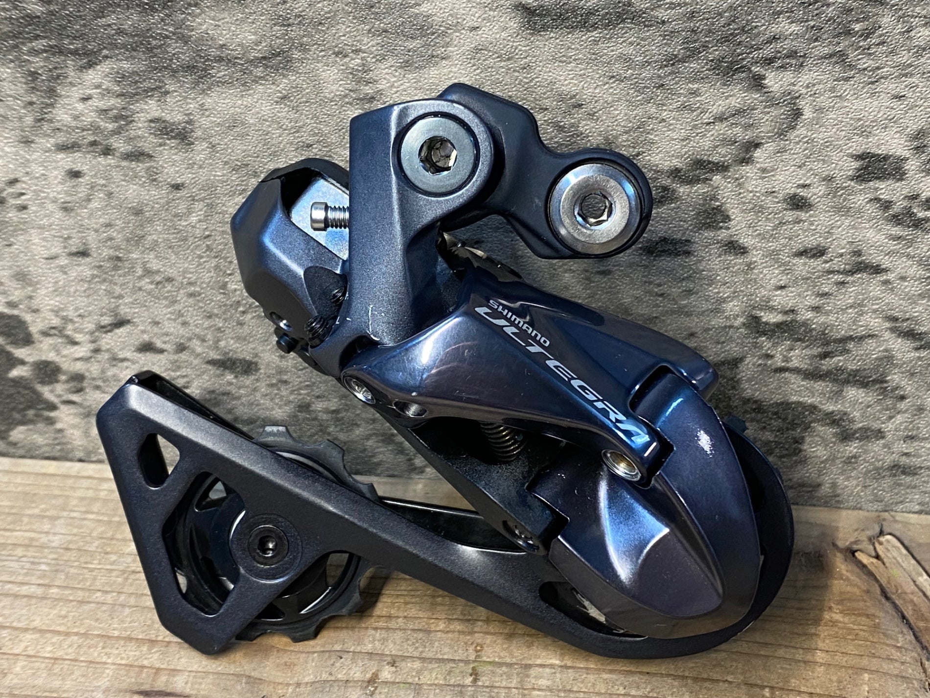 中古)SHIMANO (シマノ) ULTEGRA RD-R8050 Di2 SS SHADOW 11S