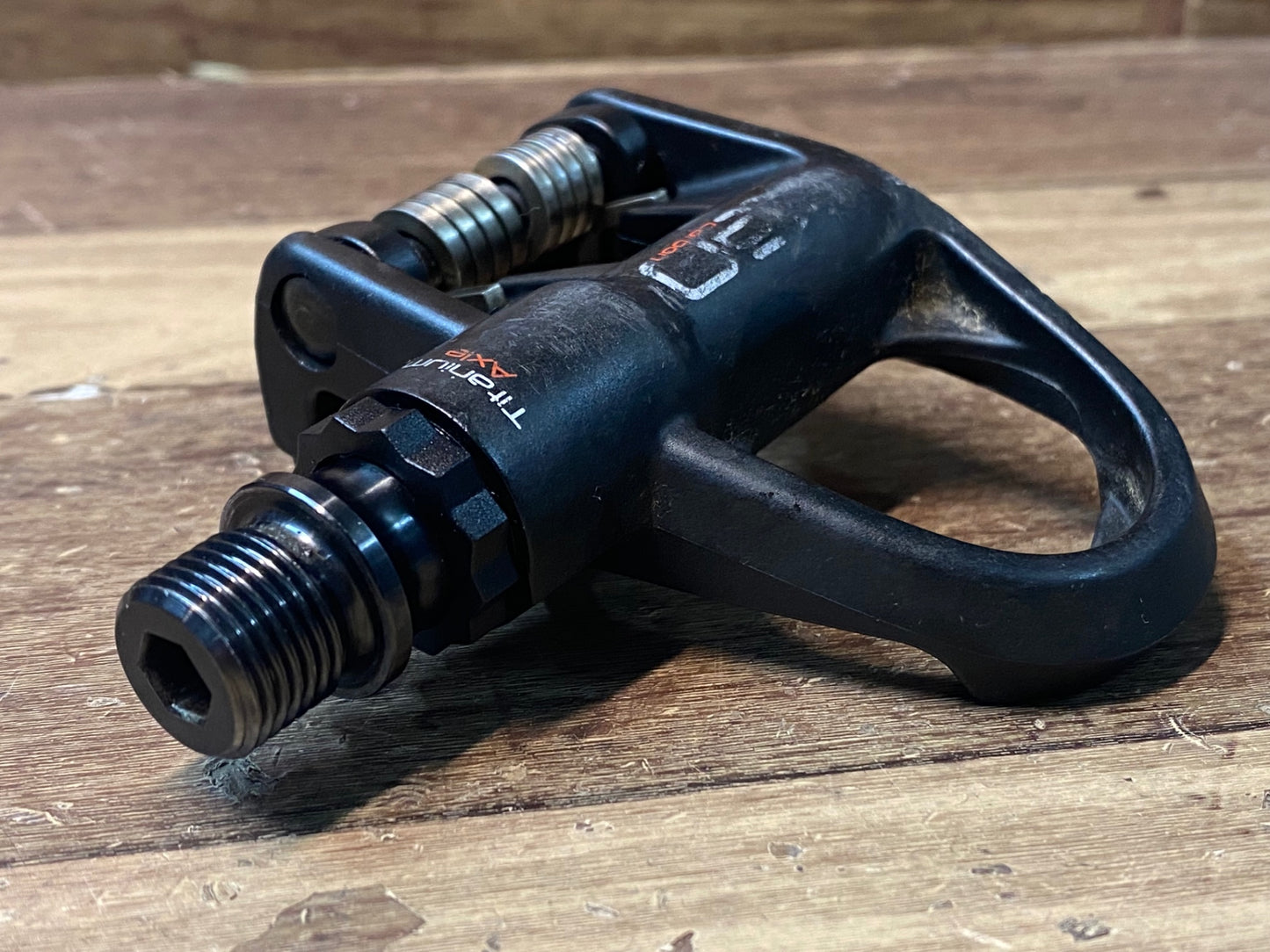 IL003 ルック LOOK KEO CARBON ビンディングペダル チタンシャフト 黒