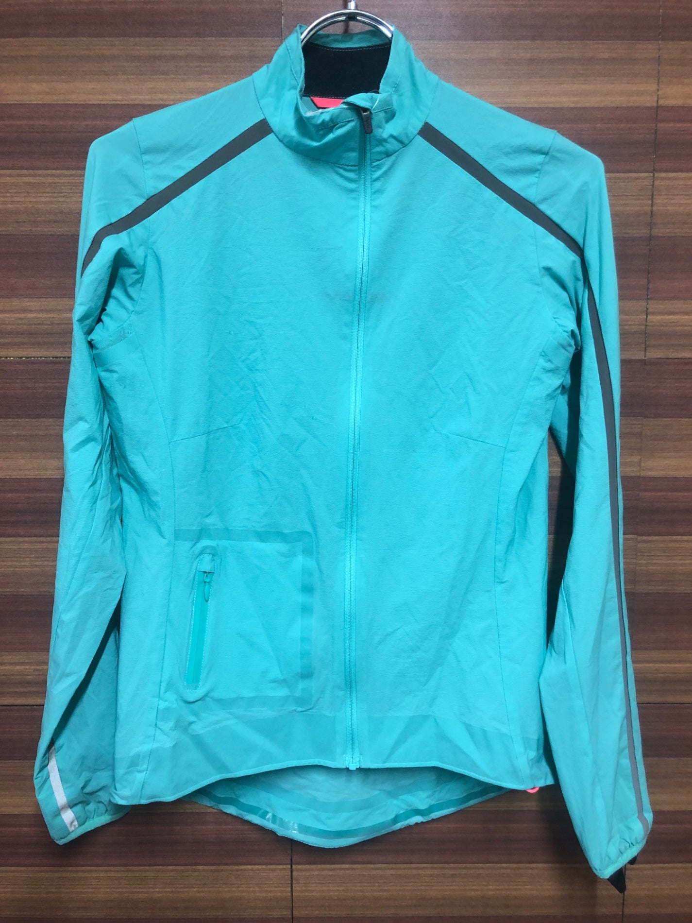 IF344 ラファ Rapha Classic Wind Jacket II 長袖ウィンドブレーカー 水色 – BICI AMORE EQ STORE