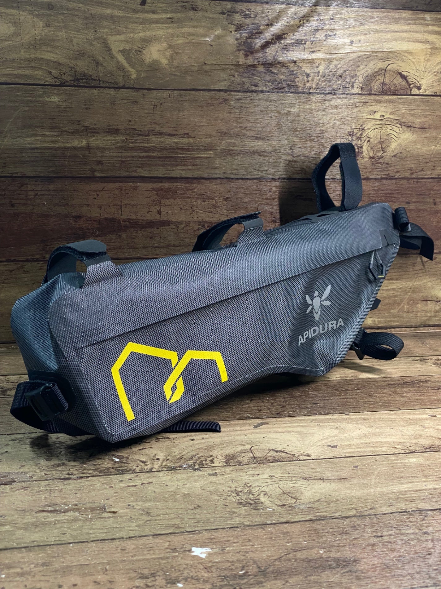 HT860 アピデュラ APIDURA EXPEDITION Flame Pack フレーム