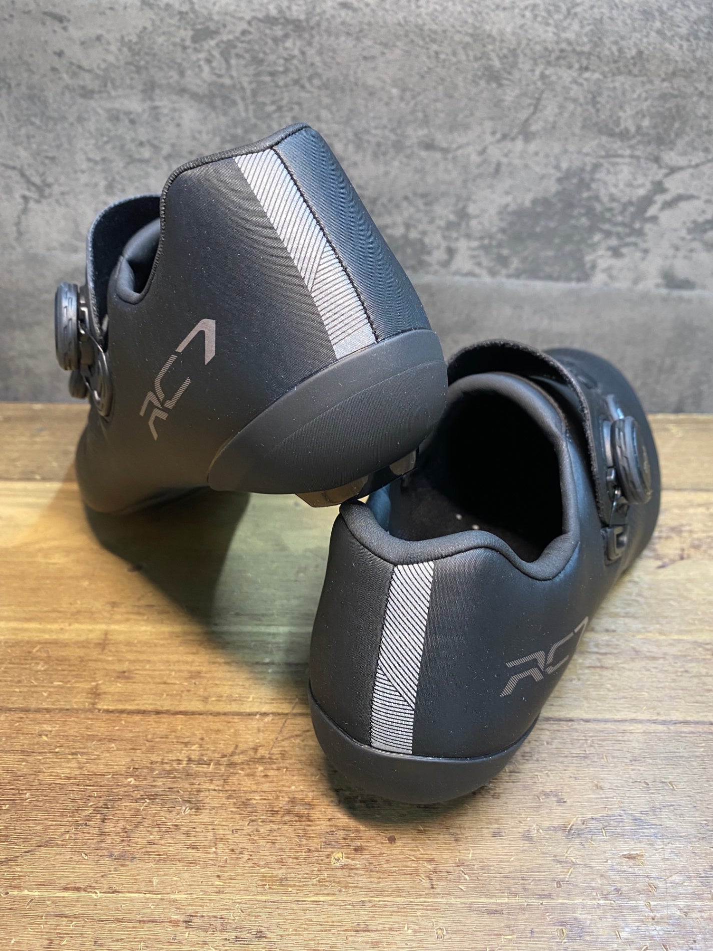 IZ413 シマノ SHIMANO RC7 SH-RC703 ビンディングシューズ 黒 EU40.5 WIDE ※美品