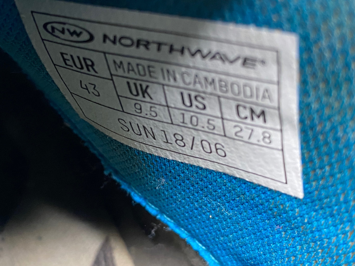 IZ476 ノースウェーブ NORTHWAVE EXTREME GT XFRAME ビンディングシューズ 3穴 黒青 EU43