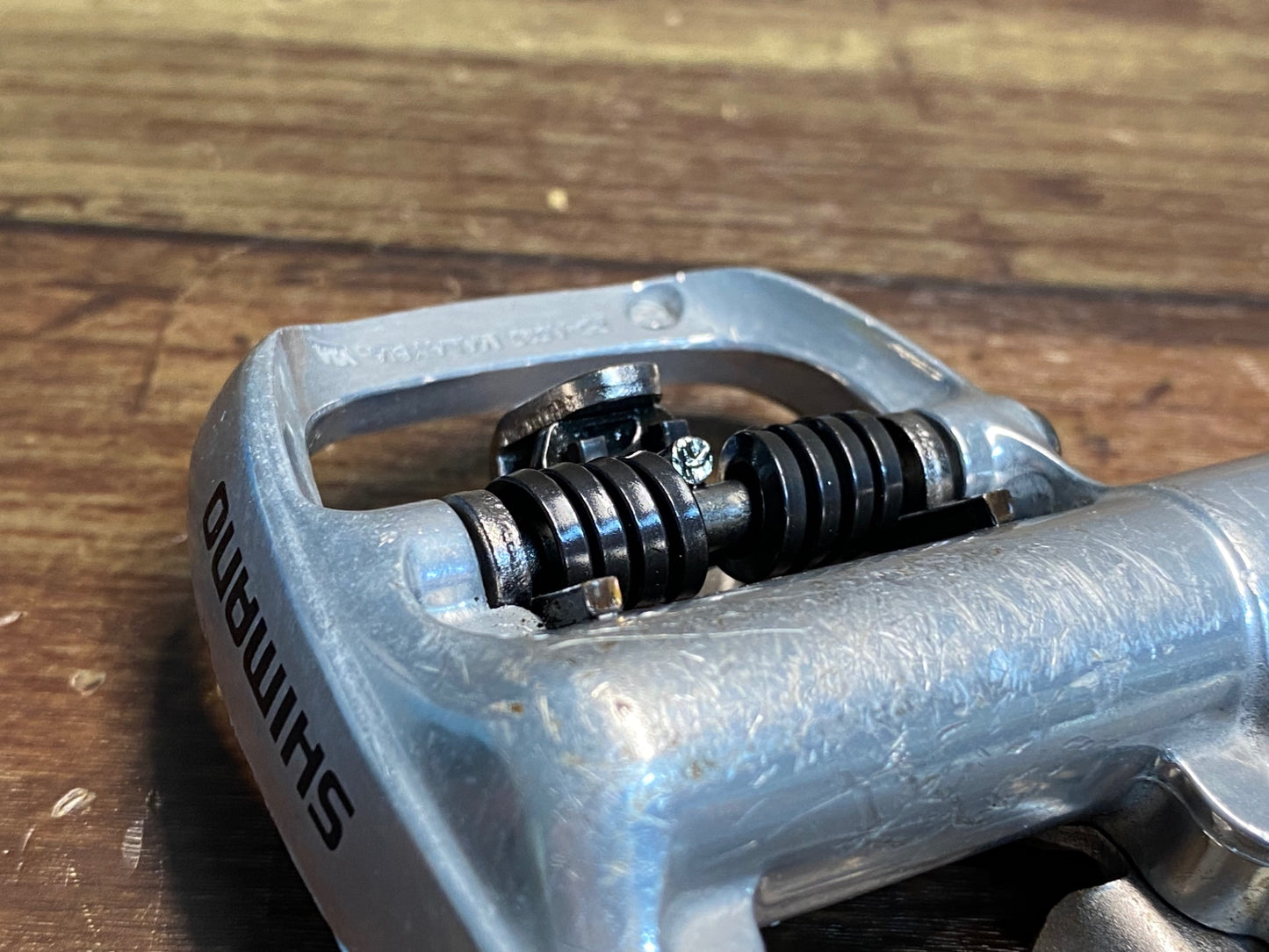 IO107 シマノ SHIMANO PD-A520 ビンディングペダル SPD シルバー