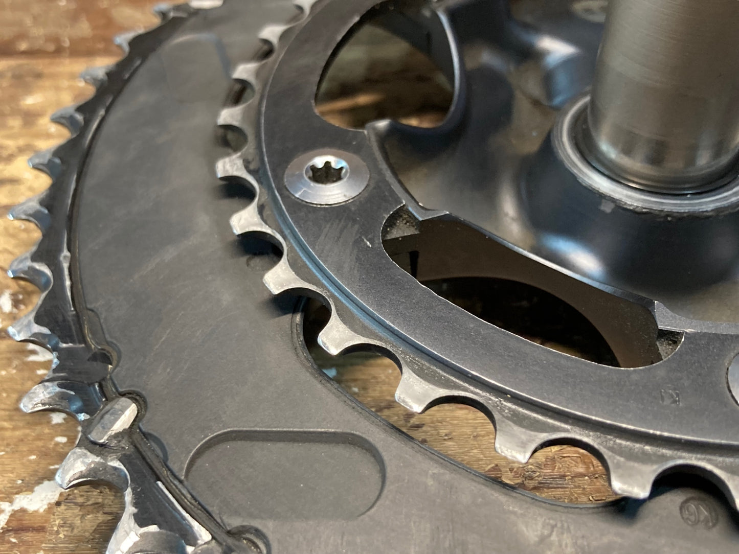 IL245 シマノ SHIMANO アルテグラ ULTEGRA クランクセット FC-6750 50/34T 170mm