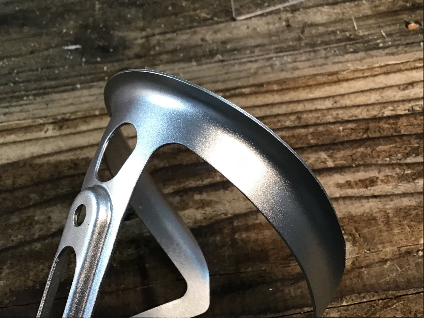 IN828 スパカズ SUPACAZ FLY CAGE ボトルケージ 2個セット シルバー