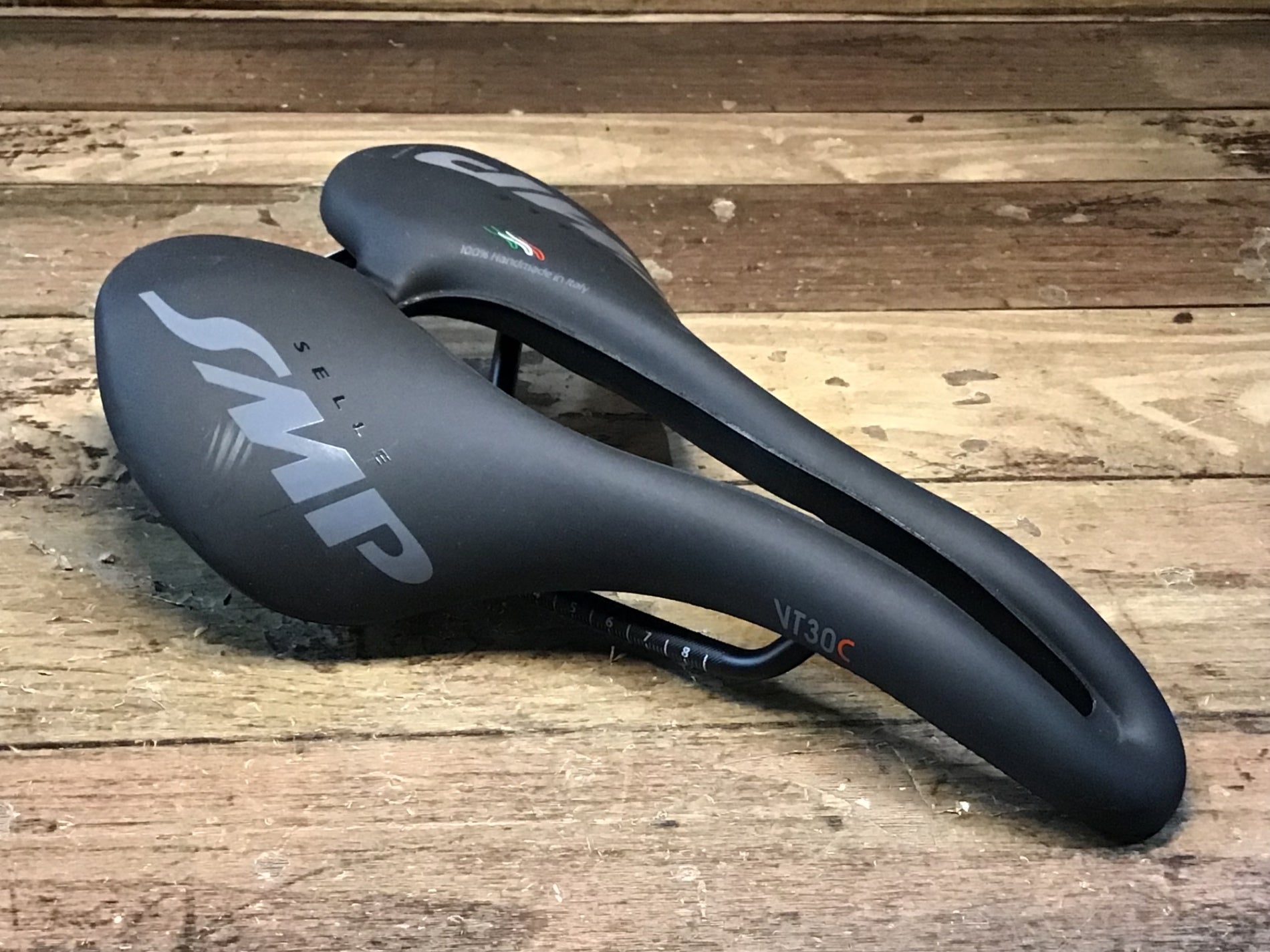 HU021 SELLE SMP VT30C サドル 155mm 黒 aisi 304 tube