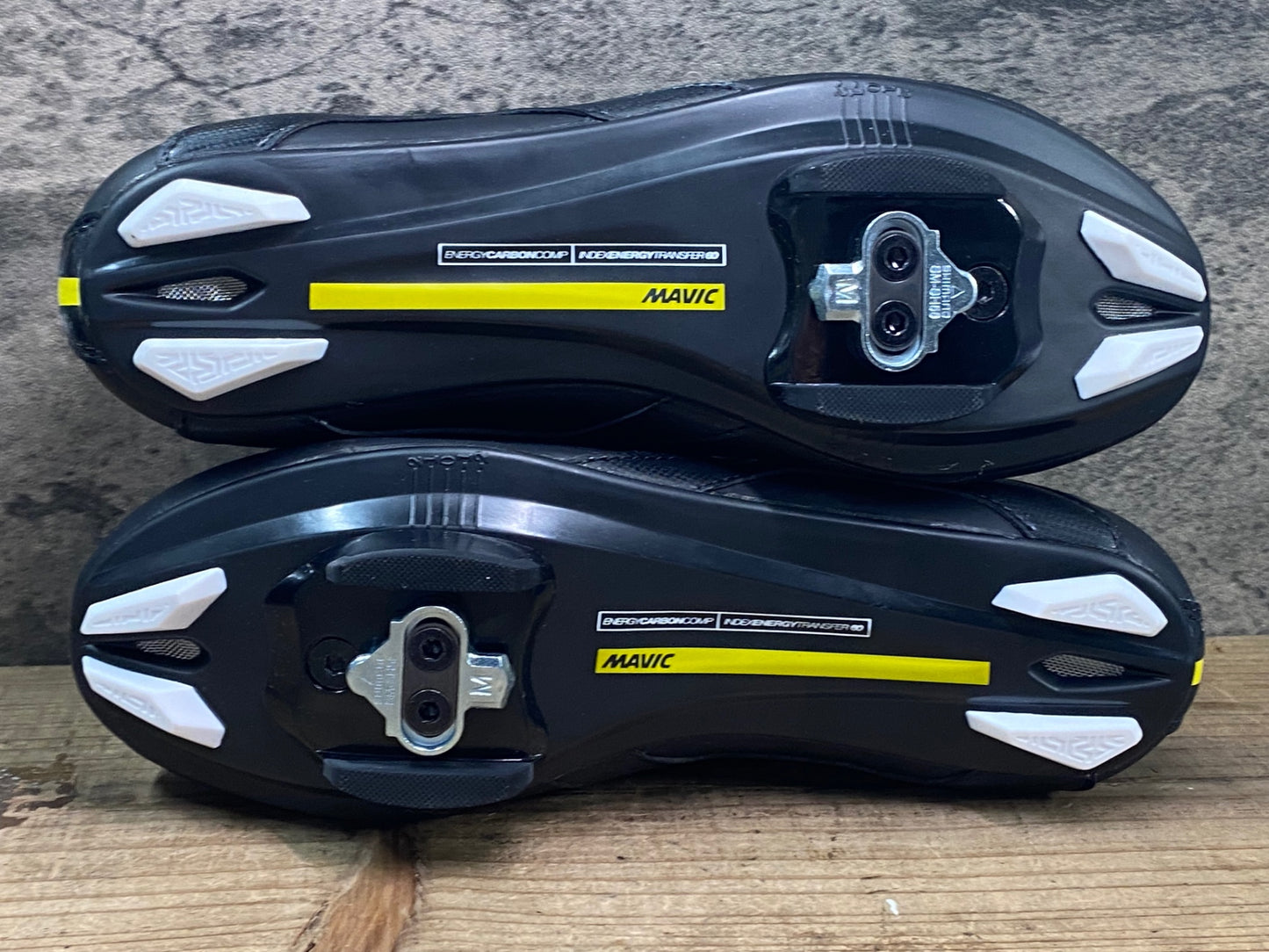 JC696 未使用品 マヴィック MAVIC COSMIC ELITE ビンディングシューズ 黒 EU40 SPDアタッチメント ペン字あり