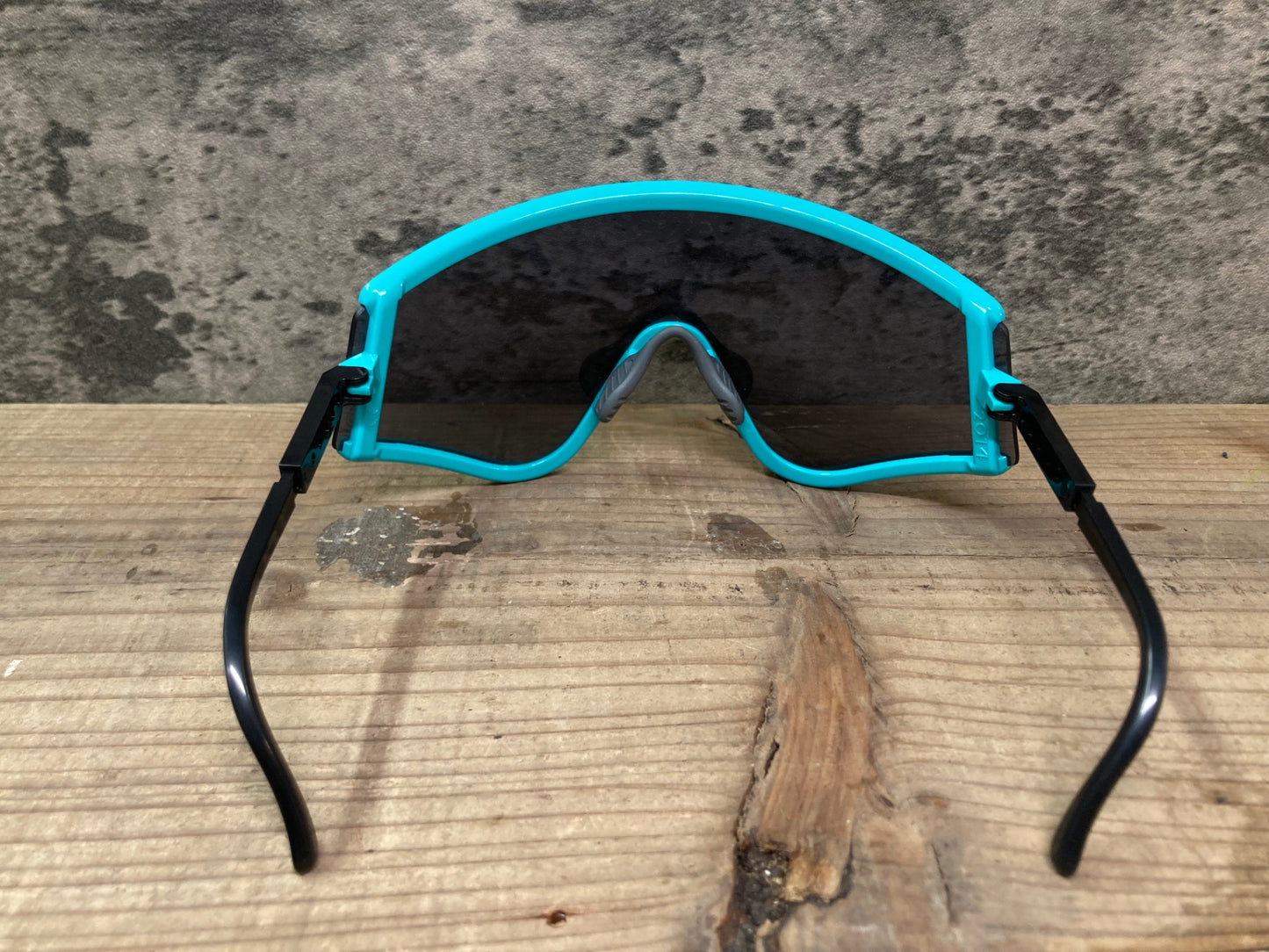 IP539 オークリー OAKLEY アイシェード Eyeshade アイウェア サングラス 復刻限定 旧ロゴ 緑