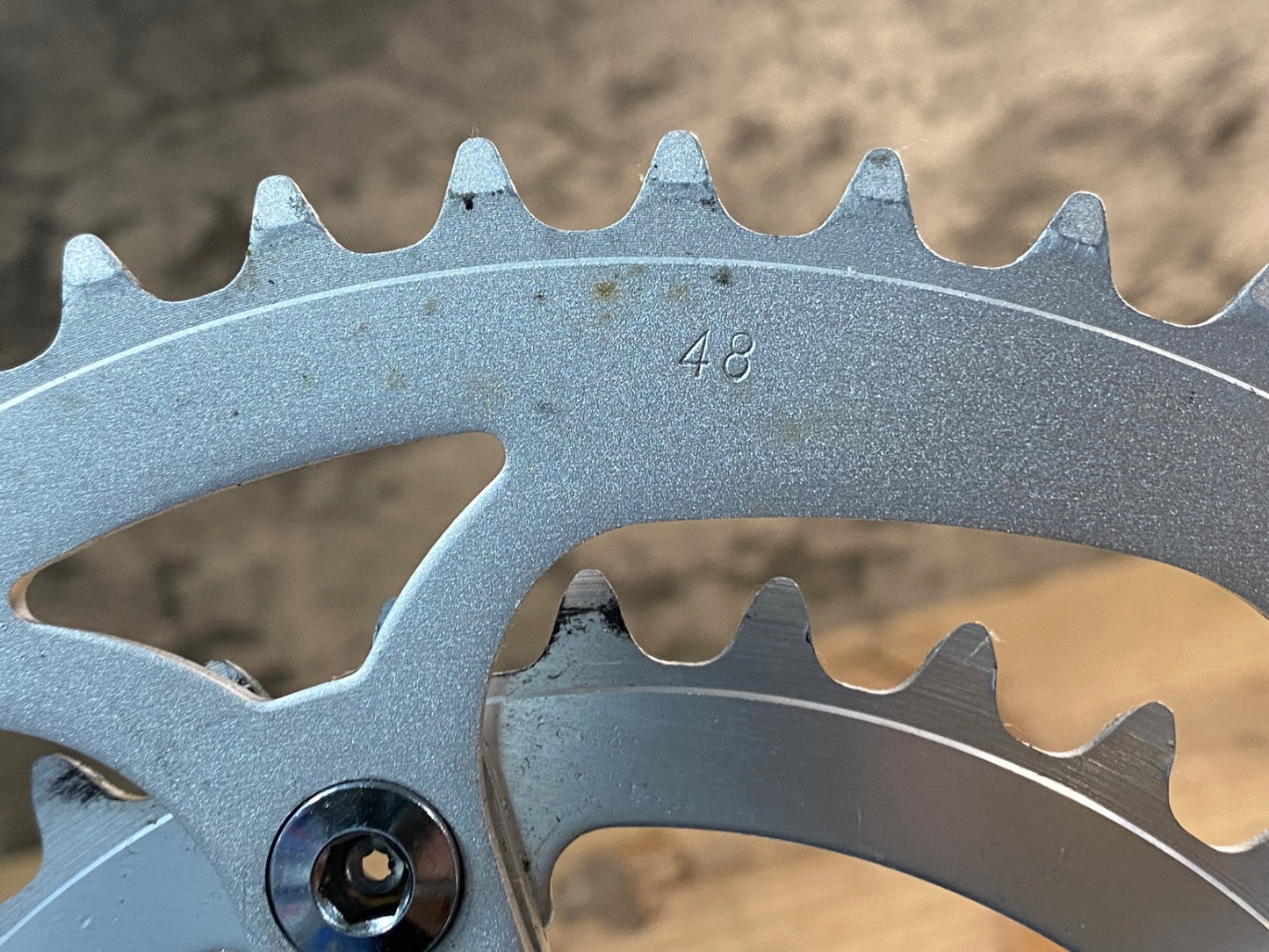 IU179 スギノ sugino XD クランクセット スクエアーテーパー 165mm 48/34T