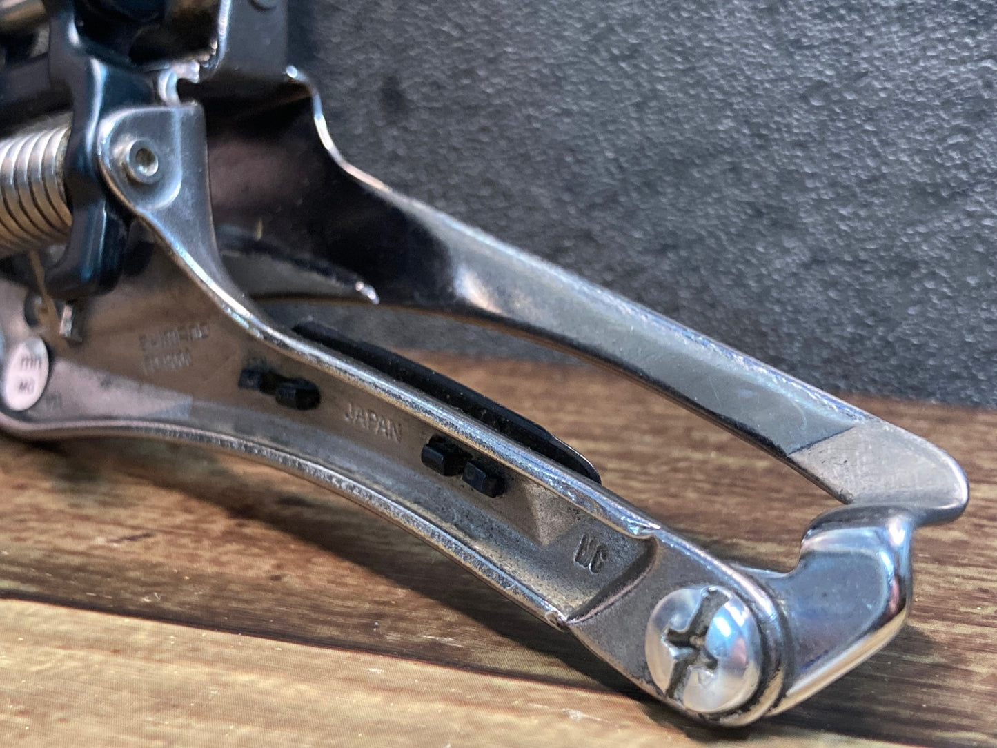 IR731 シマノ SHIMANO デュラエース DURA-ACE FD-9000 フロントディレイラー 直付け ※ワッシャー欠品