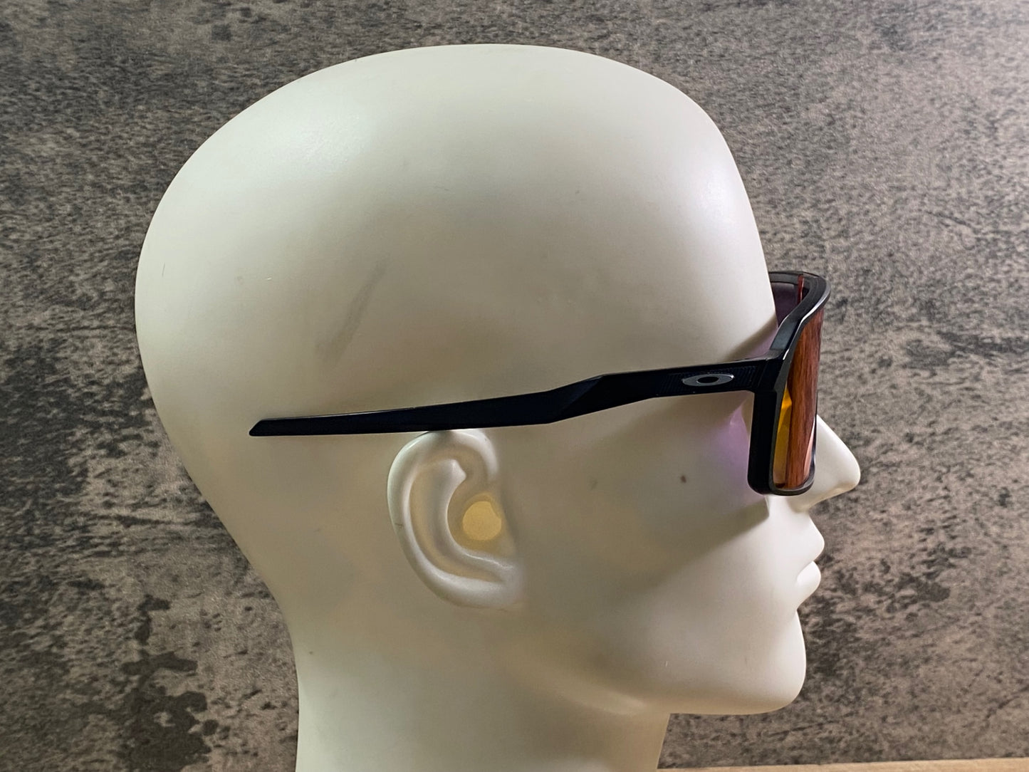 IV413 オークリー oakley スートロ SUTRO アイウェア サングラス プリズムレンズ 黒フレーム