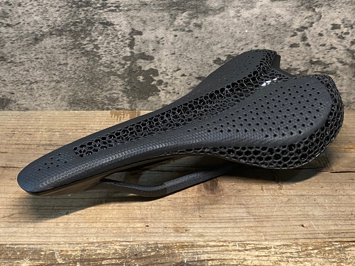 IY558 スペシャライズド SPECIALIZED エスワークス S-WORKS ROMIN EVO MIRROR サドル 黒 143mm