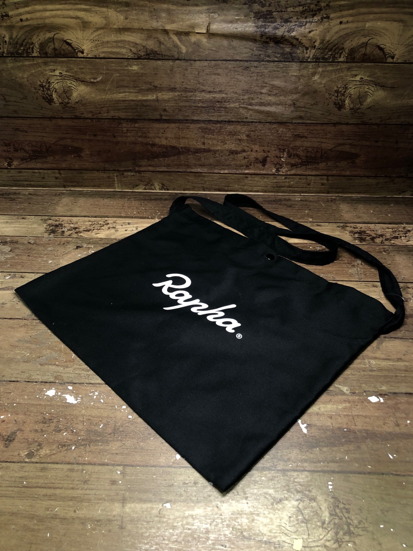 IK397 ラファ Rapha サコッシュ 黒