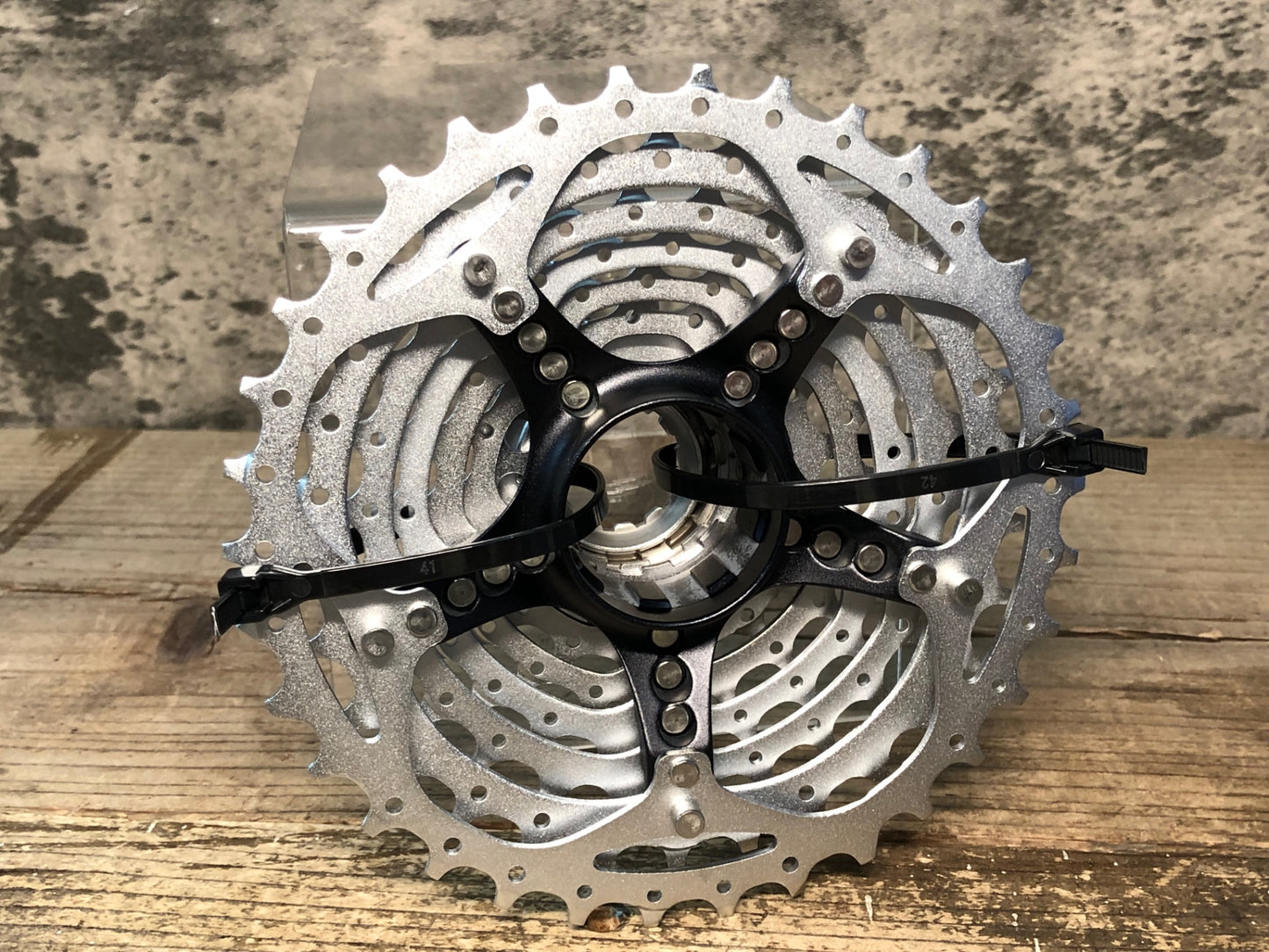 IZ605 シマノ SHIMANO デオーレ DEORE XT CS-M770 スプロケット 11-34T 9S