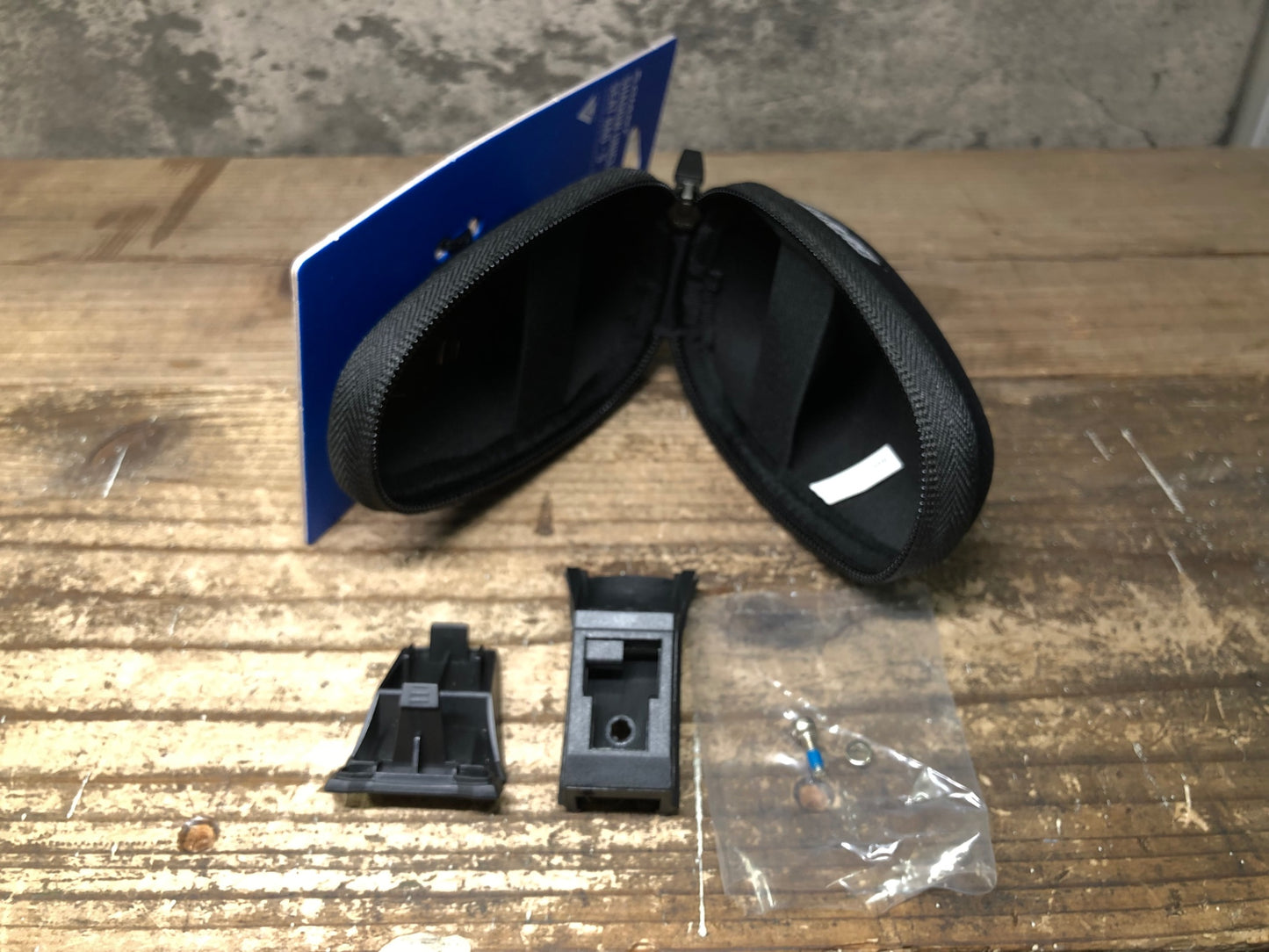 IV777 ジャイアント GIANT SHADOW UNICLIP SEAT BAG-S サドルバッグ