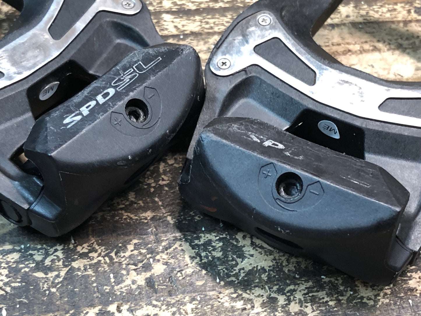 JA944 シマノ SHIMANO PD-R550 ビンディングペダル SPD-SL