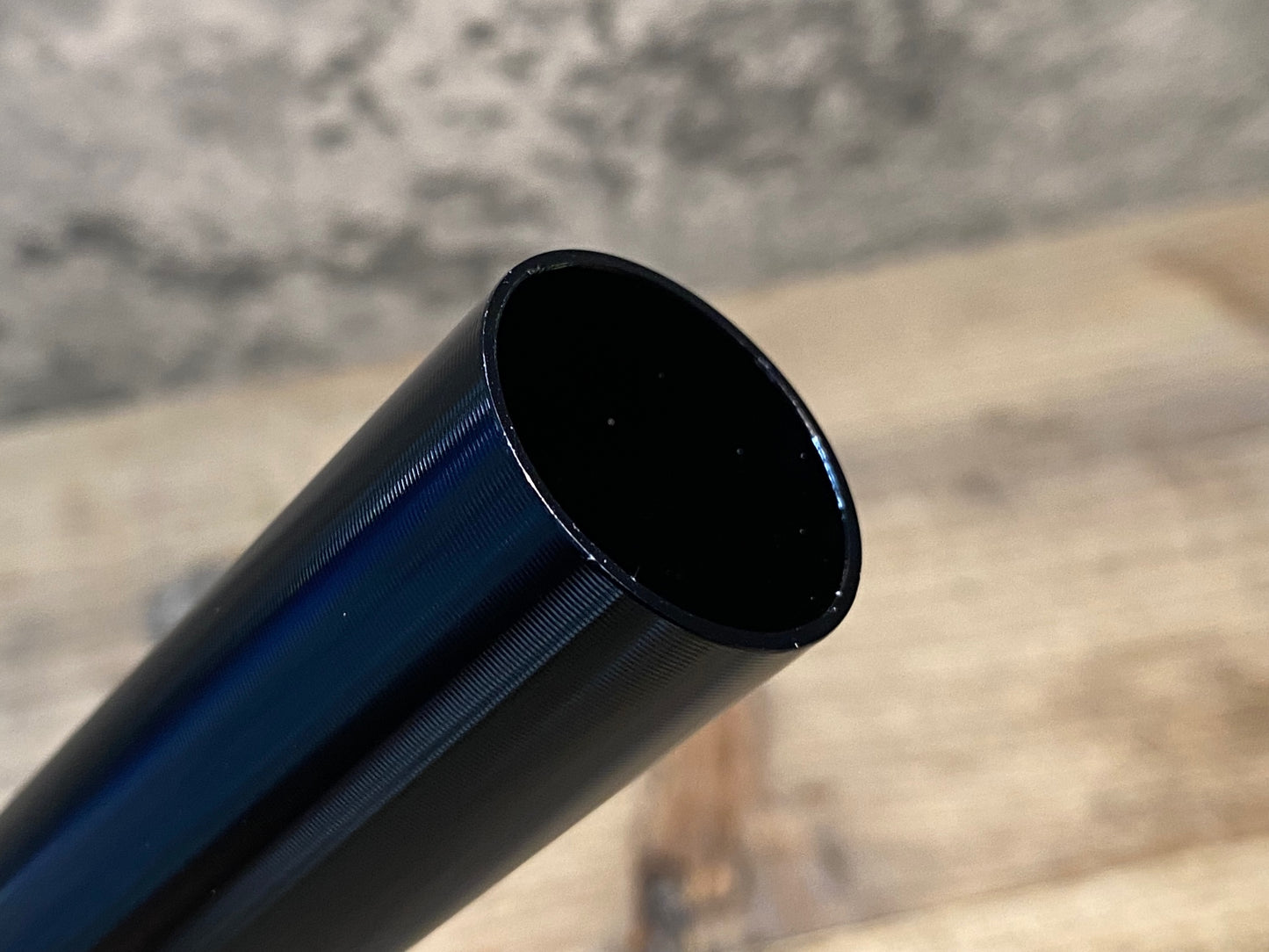 IY101 トムソン THOMSON Masterpiece アルミ シートポスト Φ27.2 240mm ブラック
