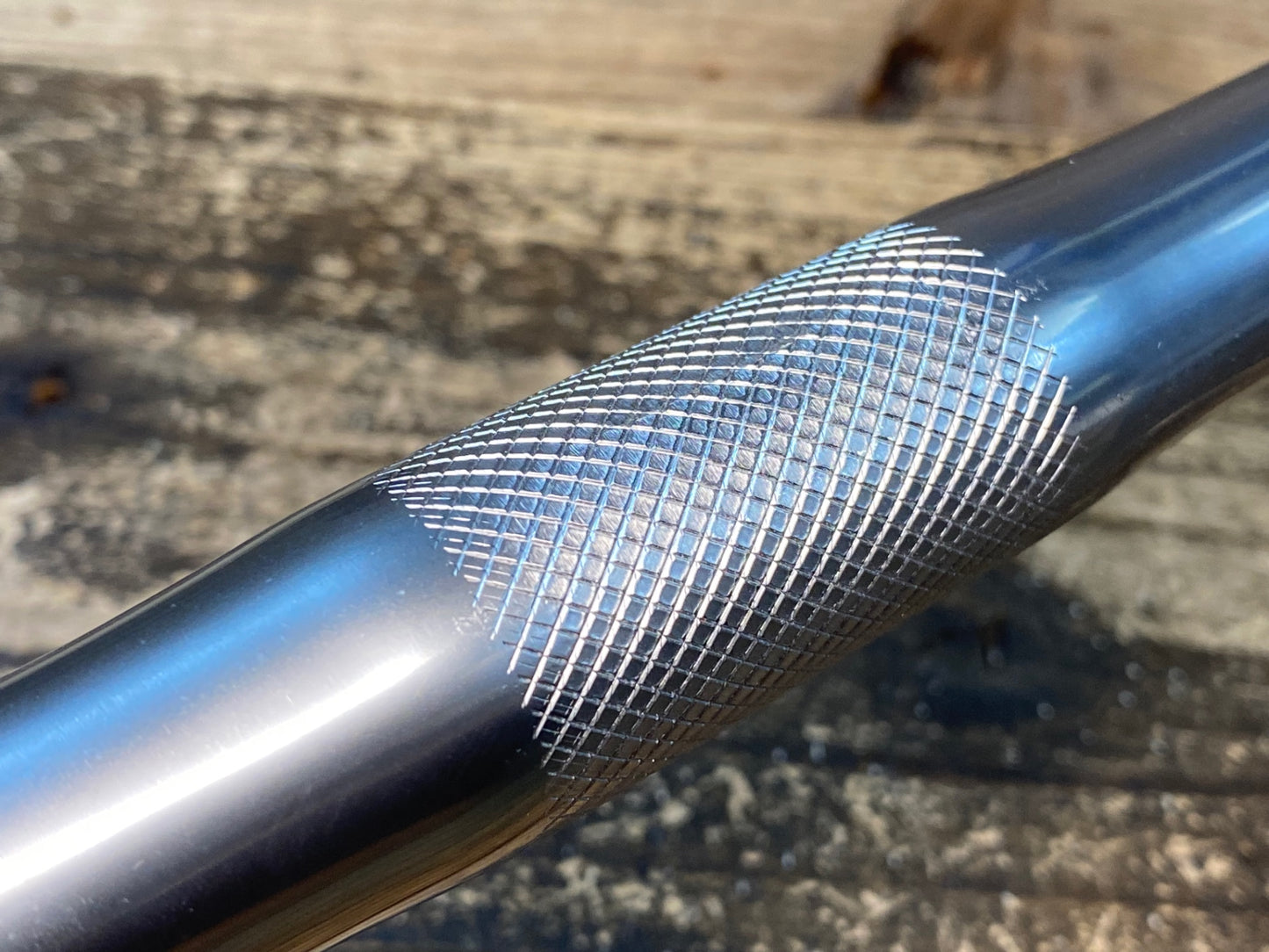 HW396 リベンデル RIVENDELL トスコバー tosco bar プロムナードハンドル 25.4 幅600mm(C-C エンド部)