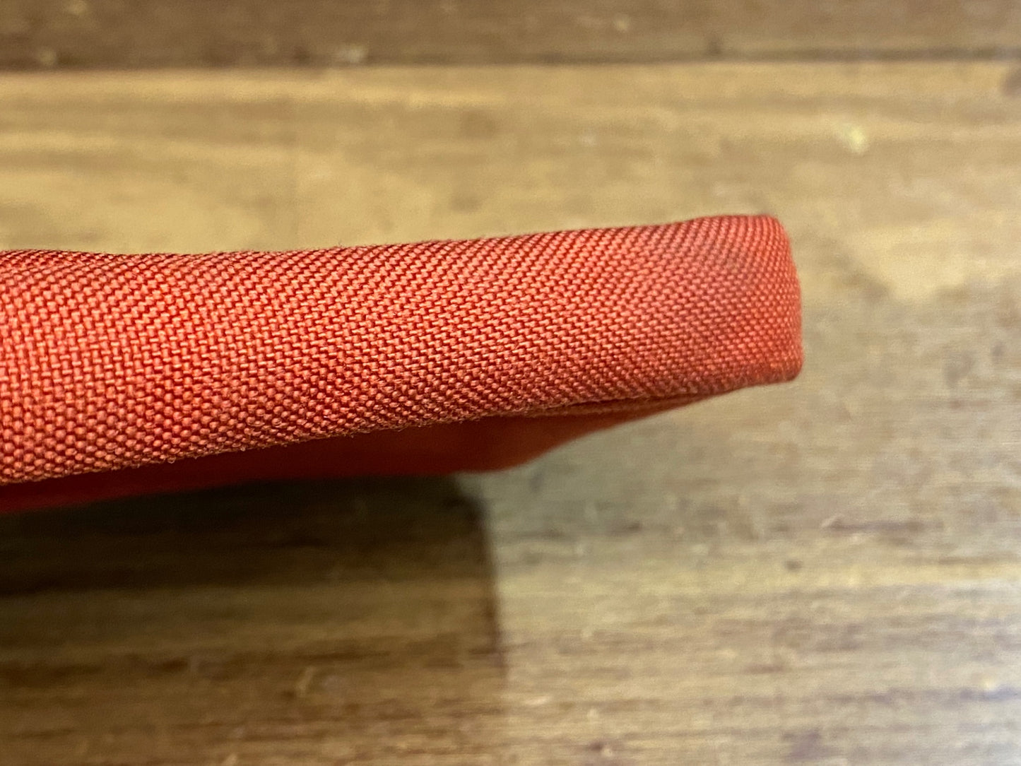 IJ118 ラファ Rapha エッセンシャルケース ESSENTIALS CASE オレンジ ※汚れ