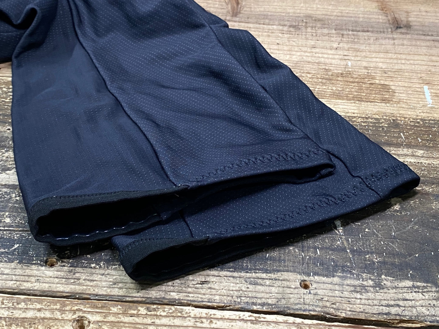 IZ849 アソス ASSOS 裏起毛 レッグ ウォーマー サイズ Ⅱ 黒