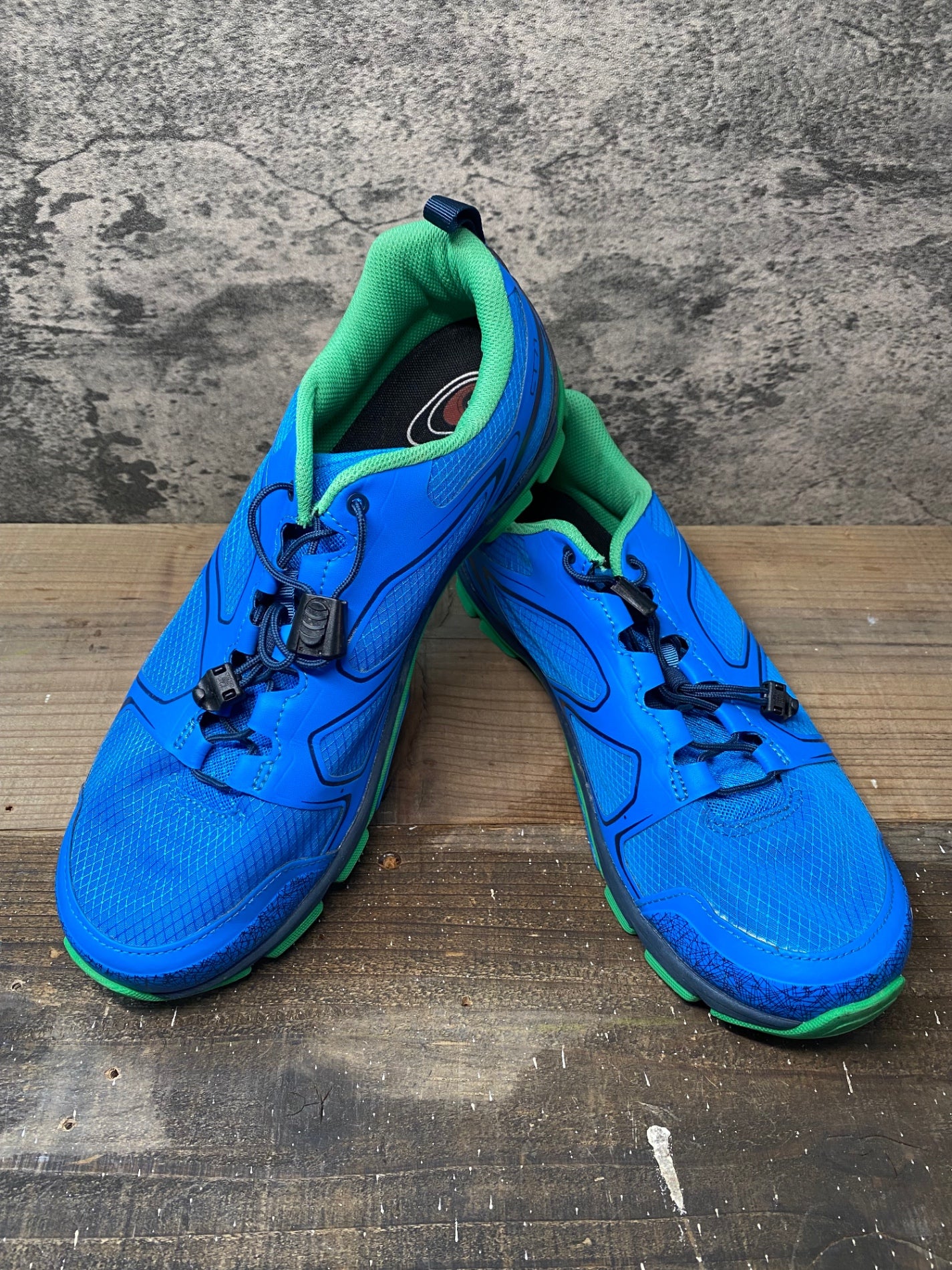 IM523 シマノ SHIMANO CT71 SH-CT71B ビンディングシューズ 青 EU42 SPD