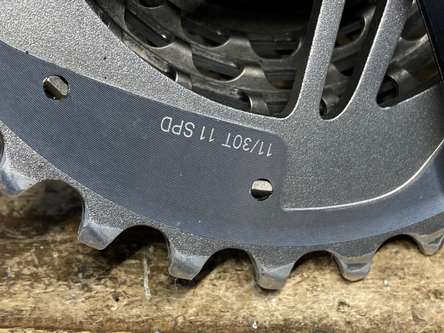 IQ913 スラム SRAM レッド RED XG1190 スプロケット 11-30T 11S